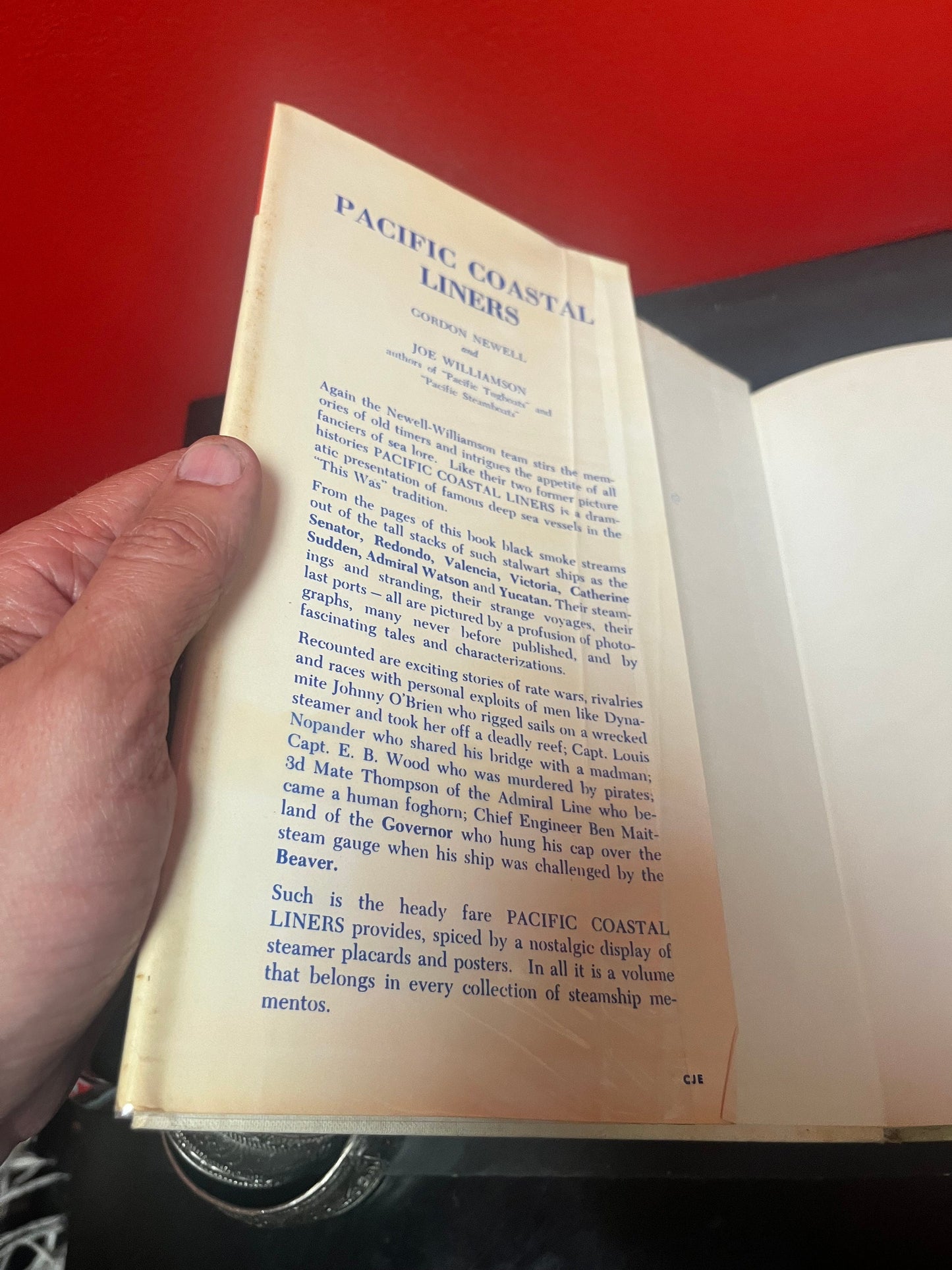 Lovely Pacific coastal Liners book from 1959  192 pages  good condition with dust cover  amazing gift