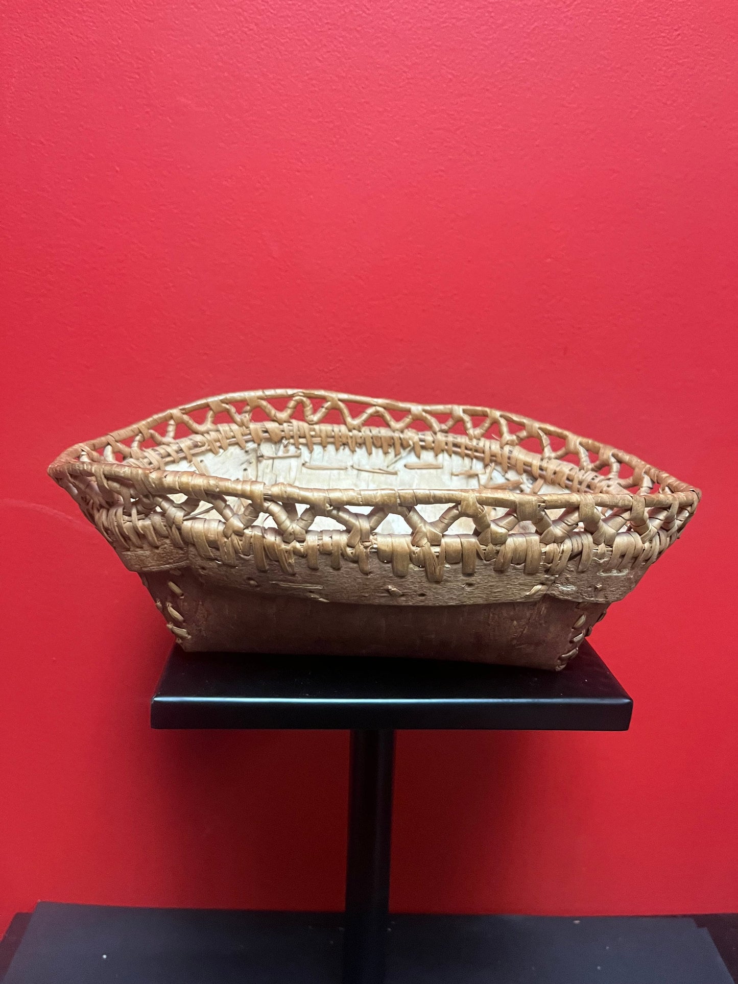 Lovely 12 x 9 x 4 high Canadian indigenous first nations Cedar bark basket with amazing lattice work  unusual, and good condition