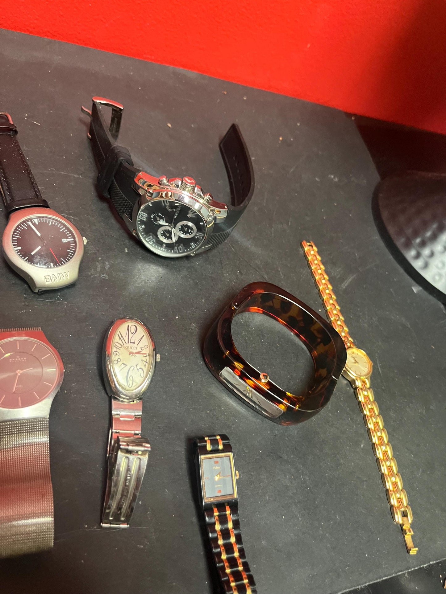 Group of 9 watches    good value as is perfect for tinkering or reselling