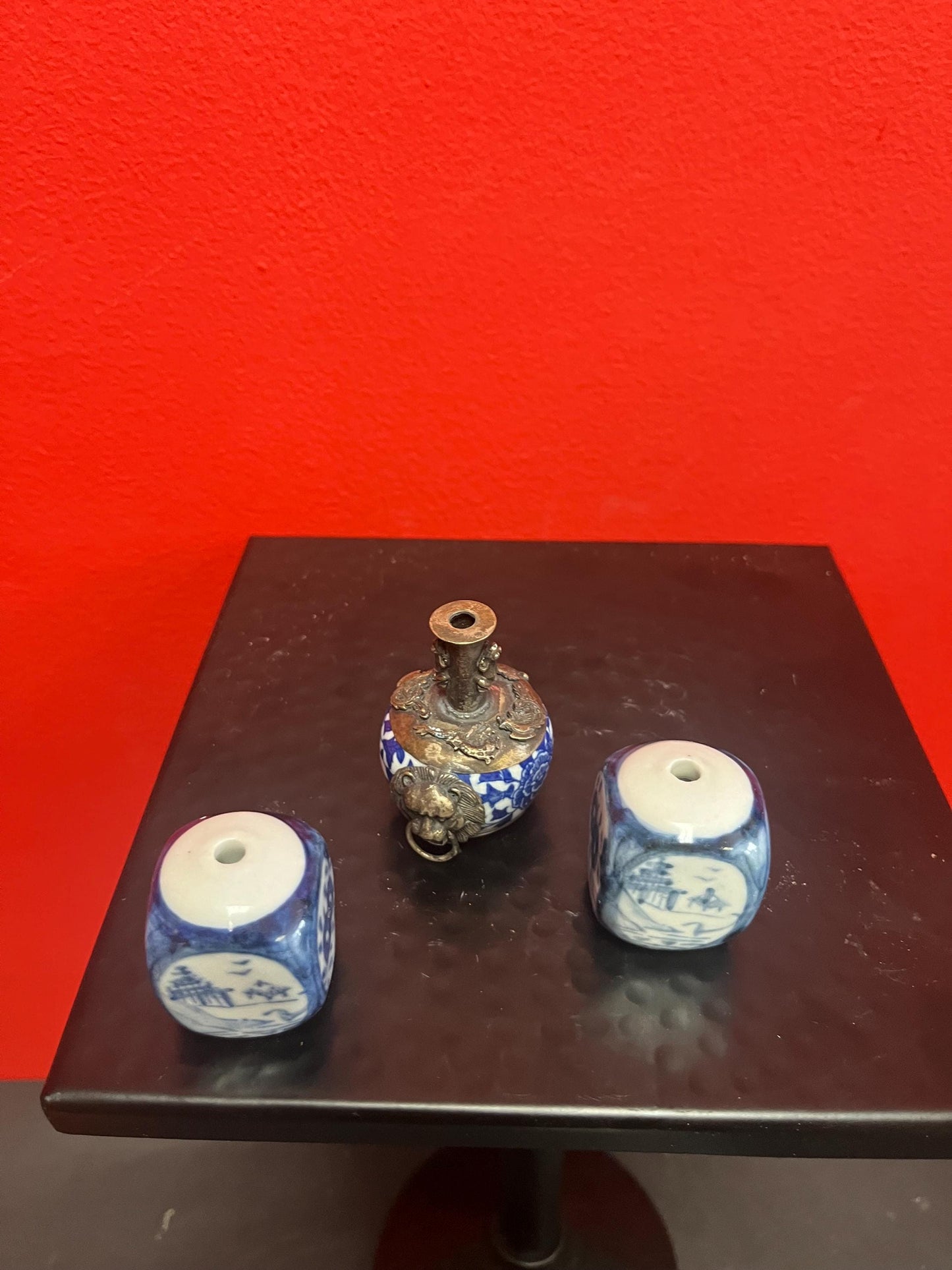 Lovely old Unusual blue and white Chinese items  beads and snuff bottle  great value