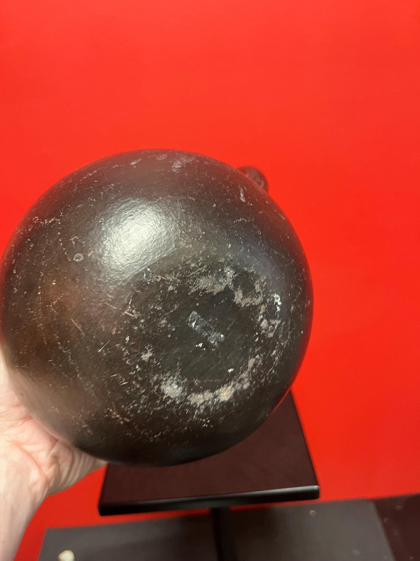 Spectacular 7 x 6 wide Colombian Clay water ewer   all signs point to  pre-Colombian but no certification  fab patina  great price