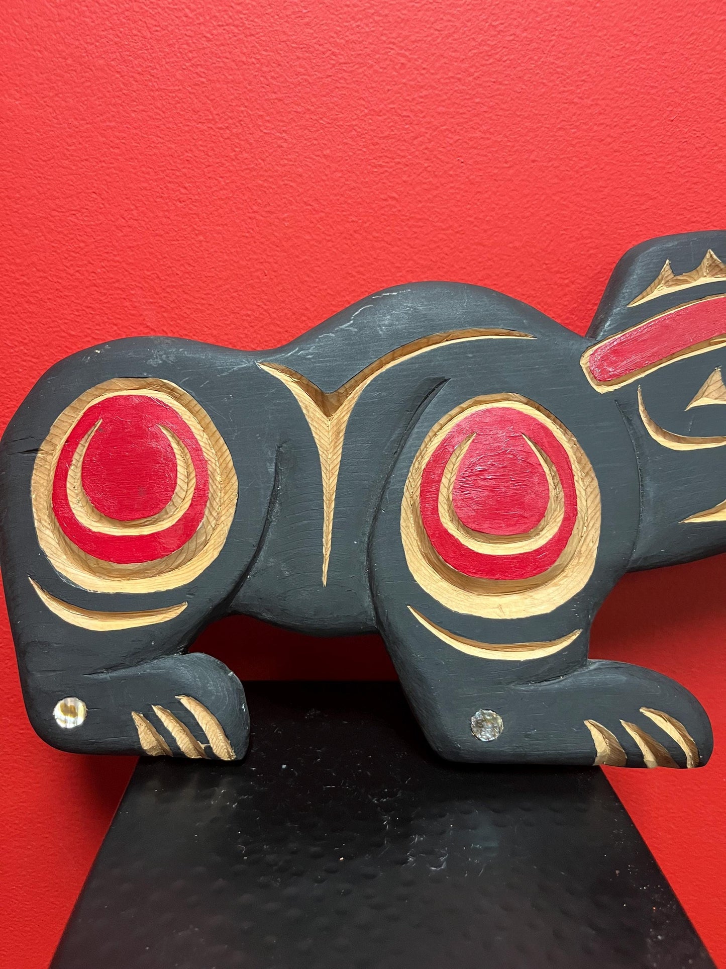 Lovely 17 x 9 high indigenous first nations Pacific northwest Coast Bear with abalone  great detail and fabulous look but unsigned
