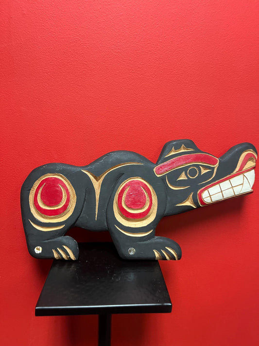 Lovely 17 x 9 high indigenous first nations Pacific northwest Coast Bear with abalone  great detail and fabulous look but unsigned