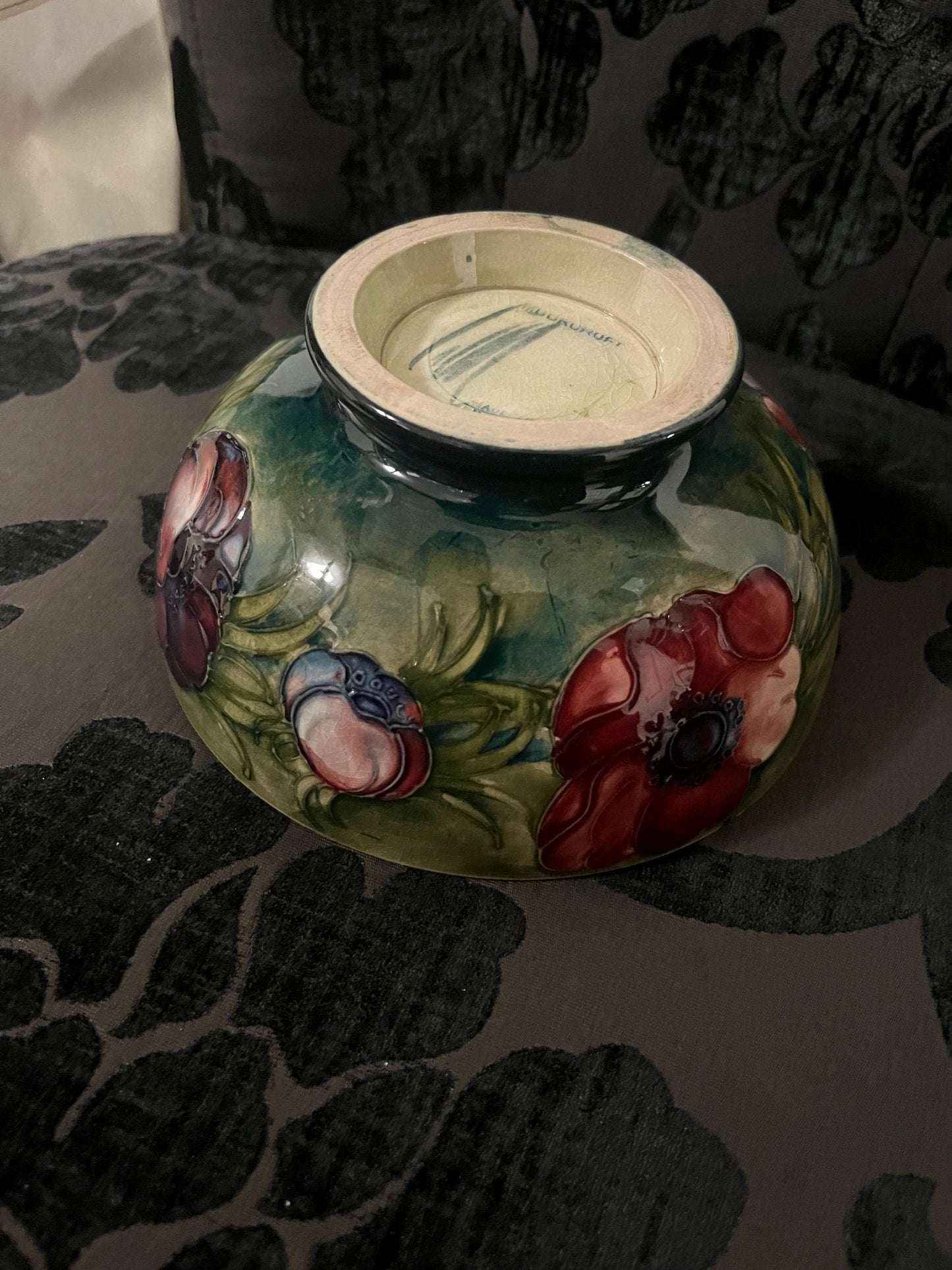 7 inch English antique signed MOORCROFT bowl  great condition and great price