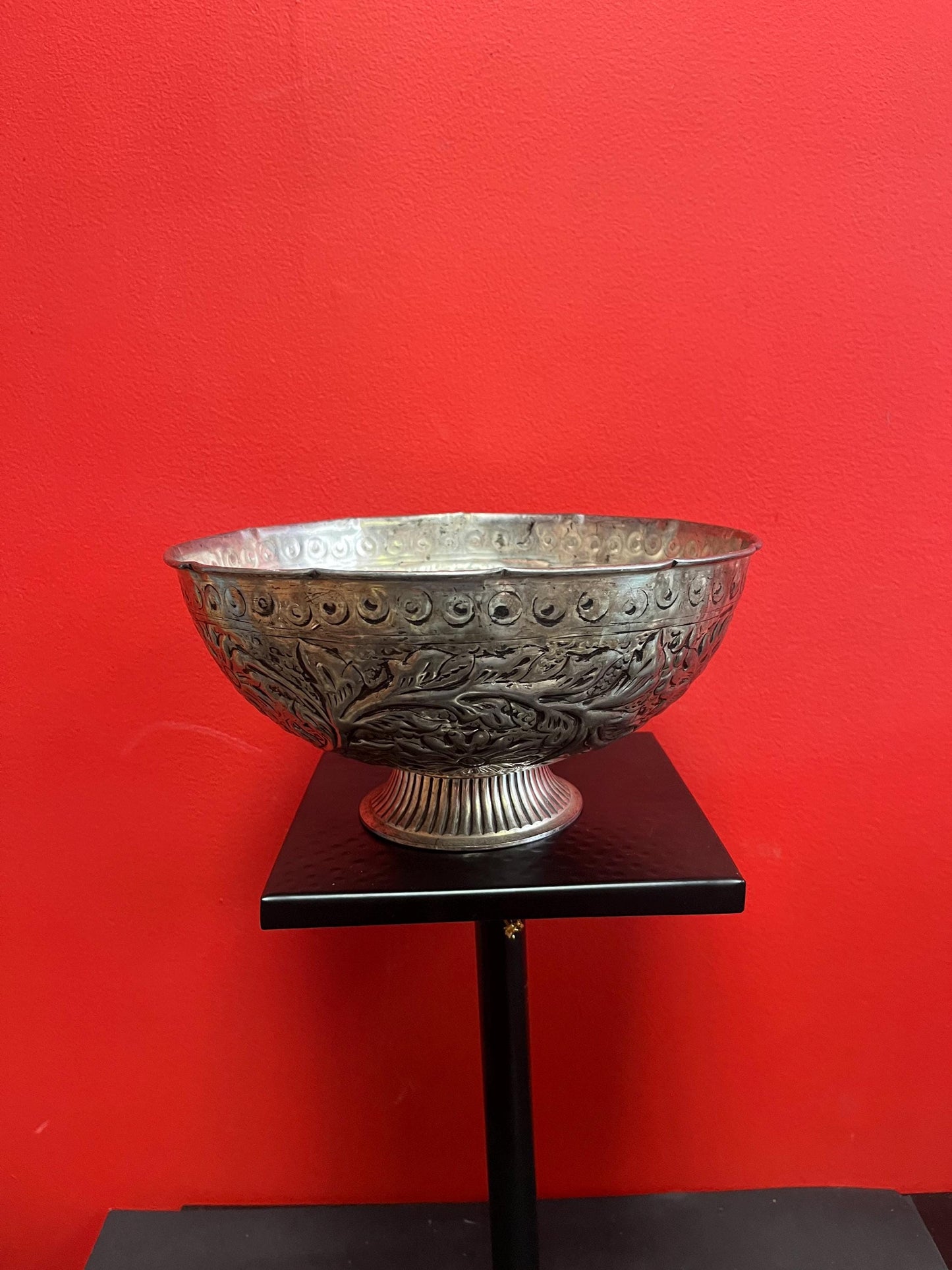 Exceptional 10 x 5 high untested Raj silver punch bowl  excellent imagery and detail  wow  great value