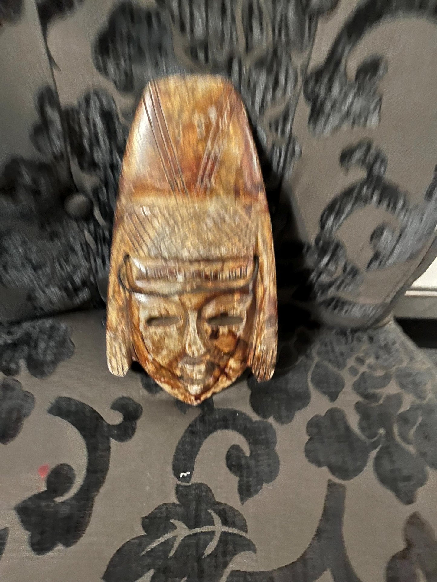 Lovely stone Aztec 9 x 5 mask   good quality and ready to hang