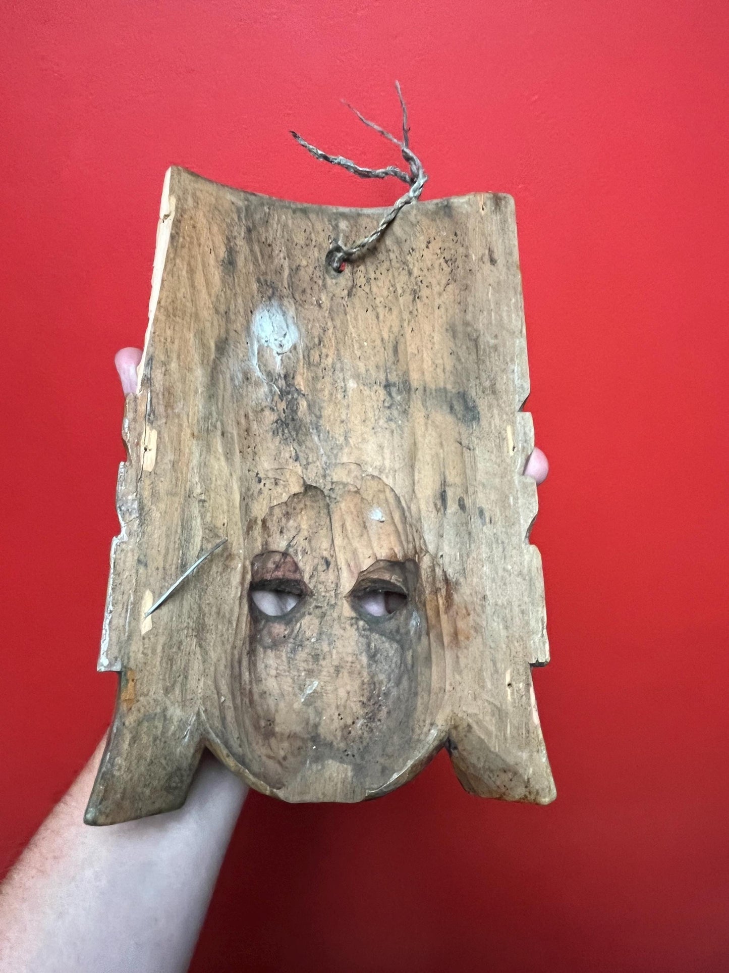 9 x 7“ wide wooden old Aztec mask  great patina  good value