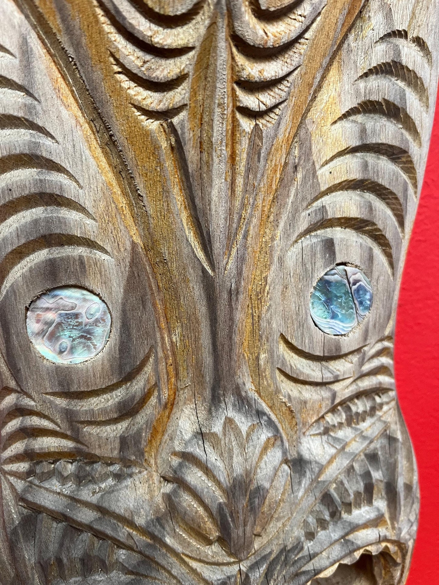 13 x 5 stunning New Zealand Maori mask with abalone eyes  amazing patina  ready to hang - super gift