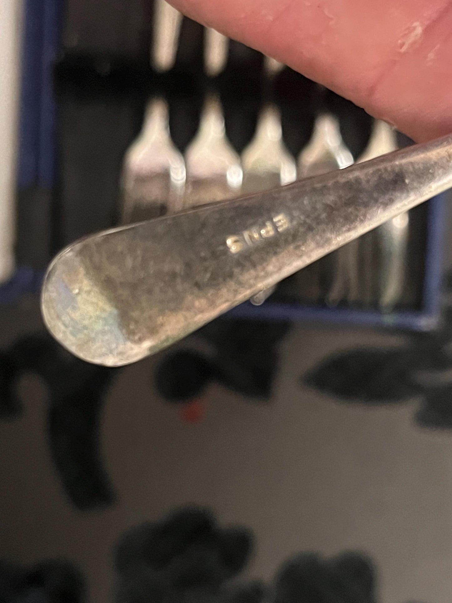 Lovely set of six English silver plated antique snack forks in original box  great gift  value priced