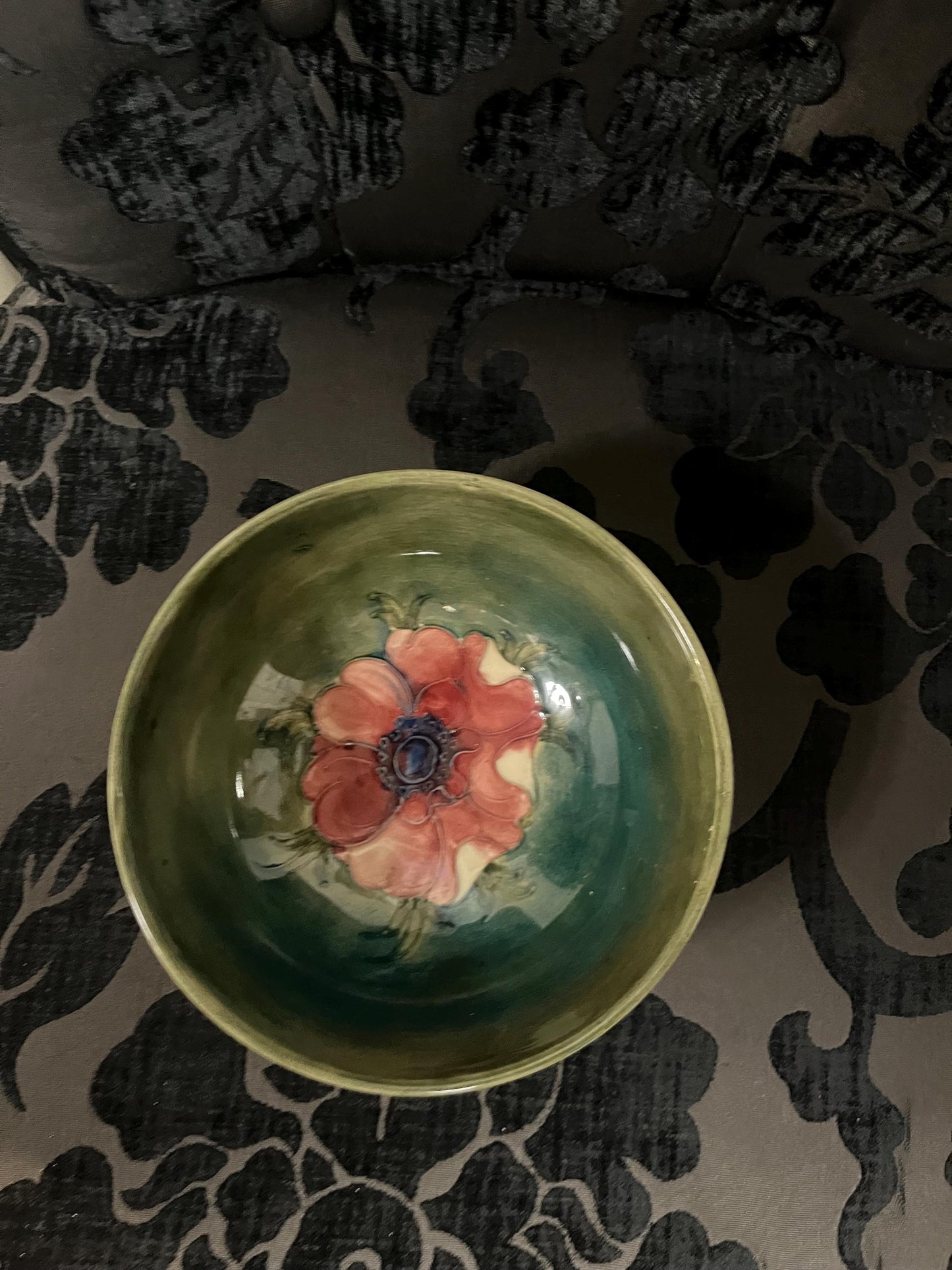 7 inch English antique signed MOORCROFT bowl  great condition and great price