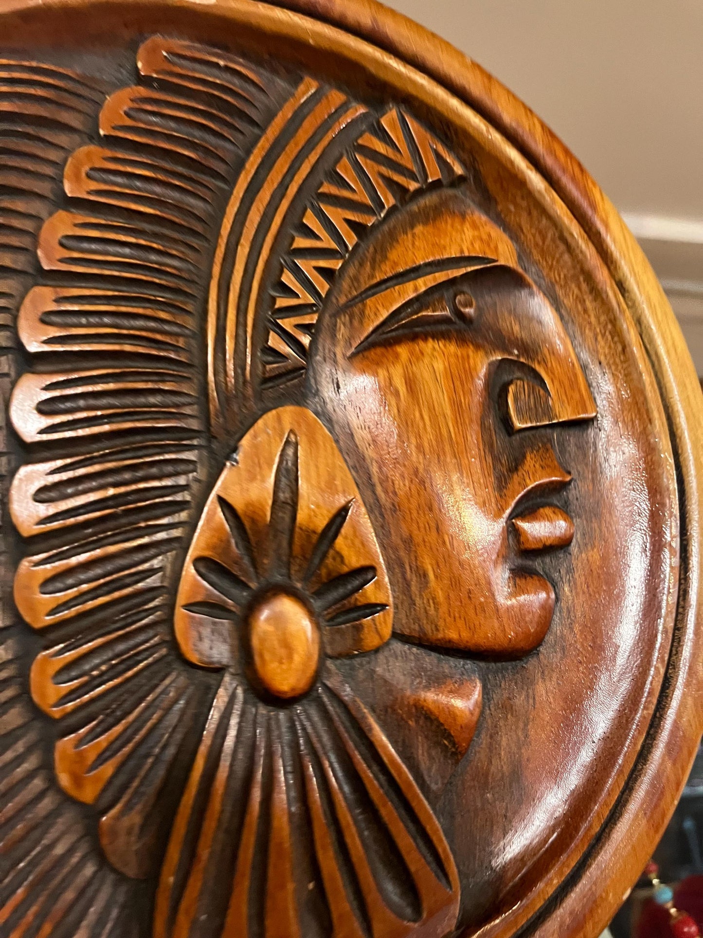 Carved wooden plaque of an Indian chief 11 inches  amazing detail and ready to hang  very good value