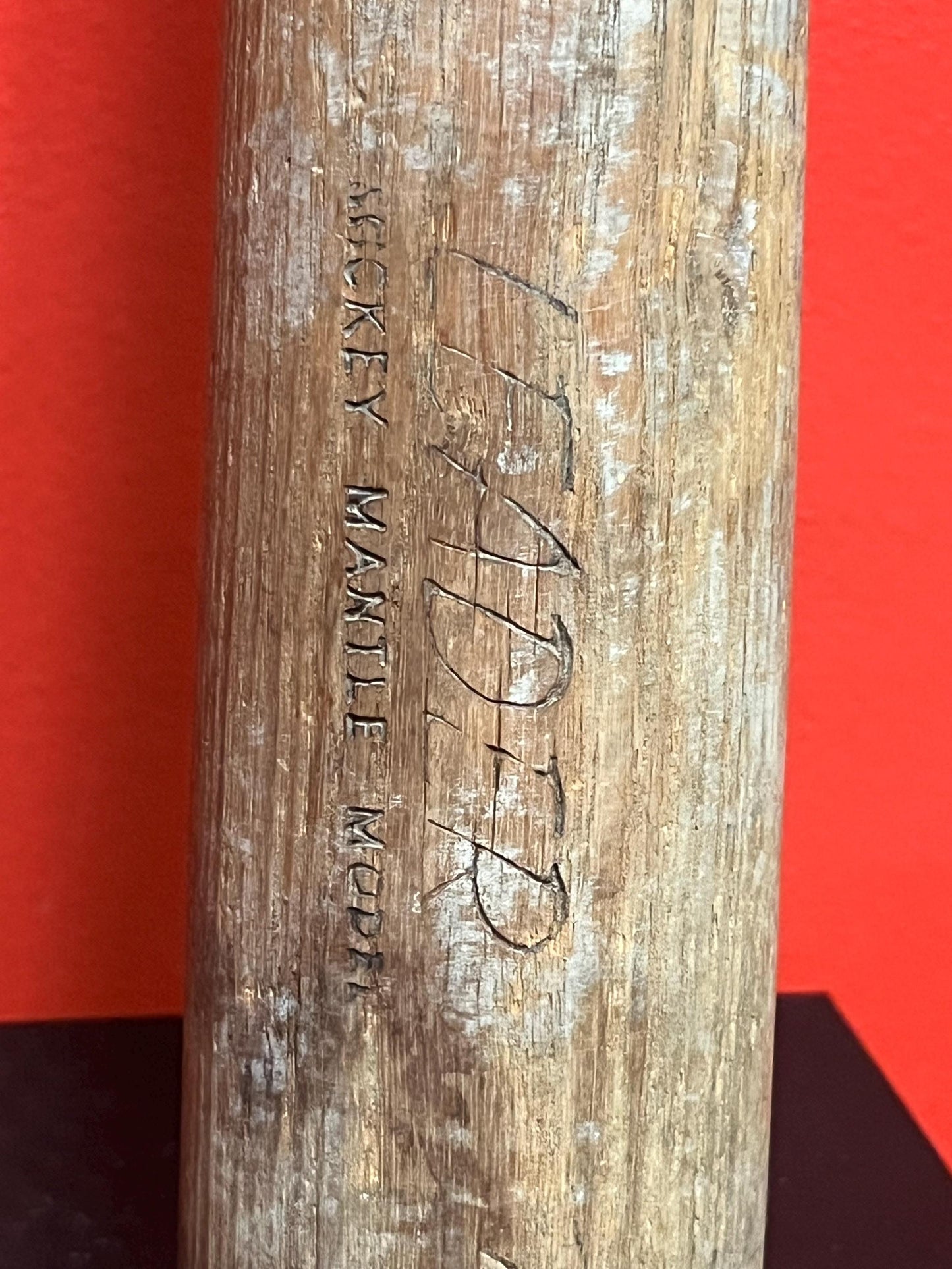 Amazing American Mickey Mantle 33 inch long baseball bat by H&B number nine — #1 - Wow