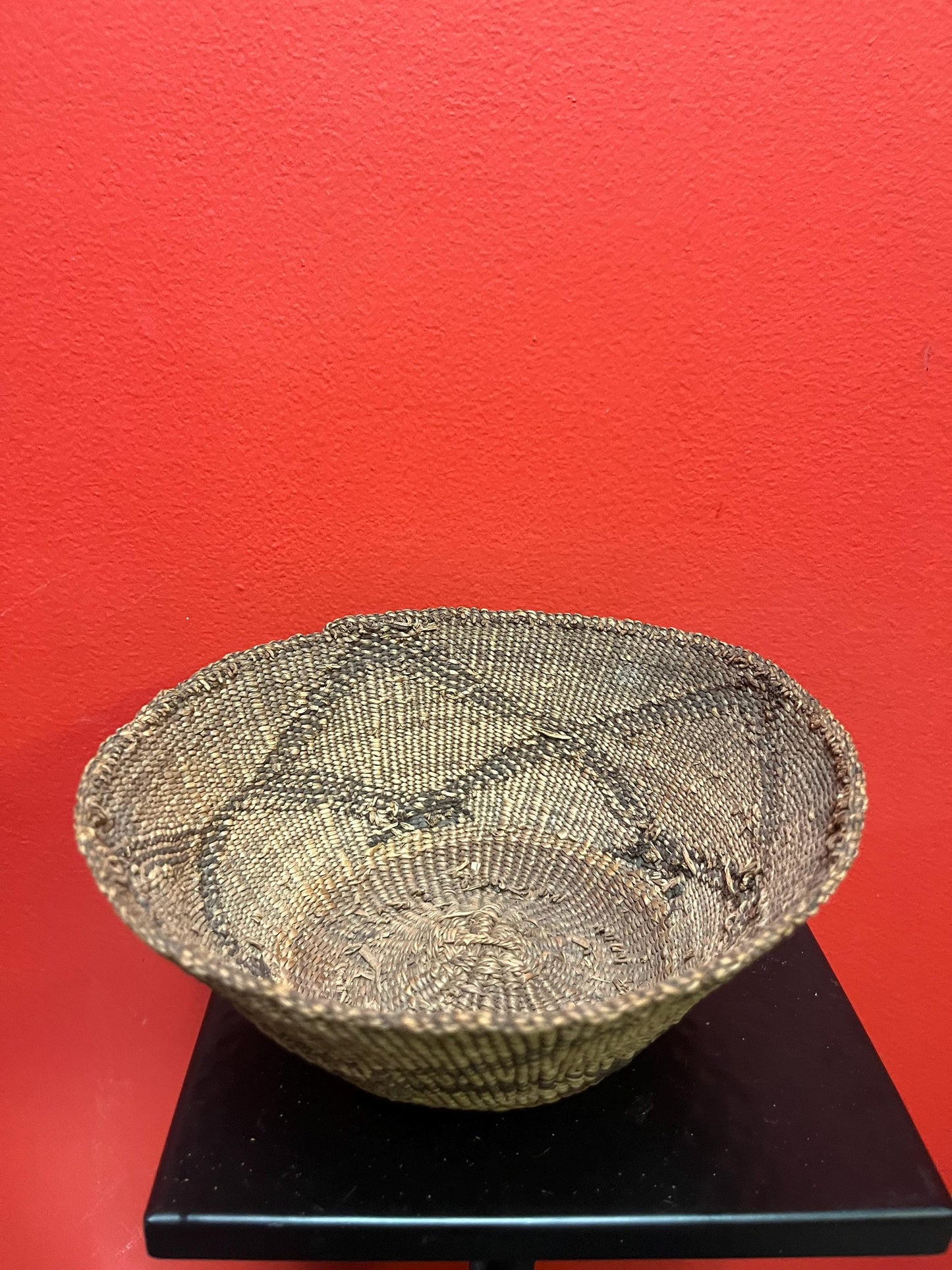 8 x 3 inch North American Indigenous basket   antique in good condition