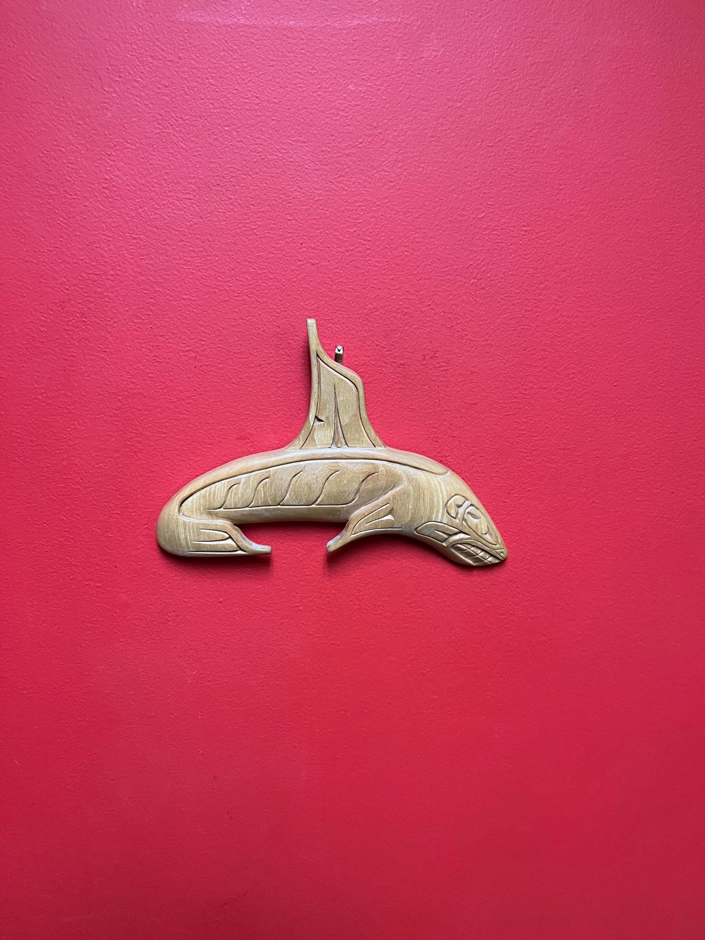11 x 7 high signed indigenous first nations specific northwest Coast killer whale plaque in yellow cedar   great detail ready to hang