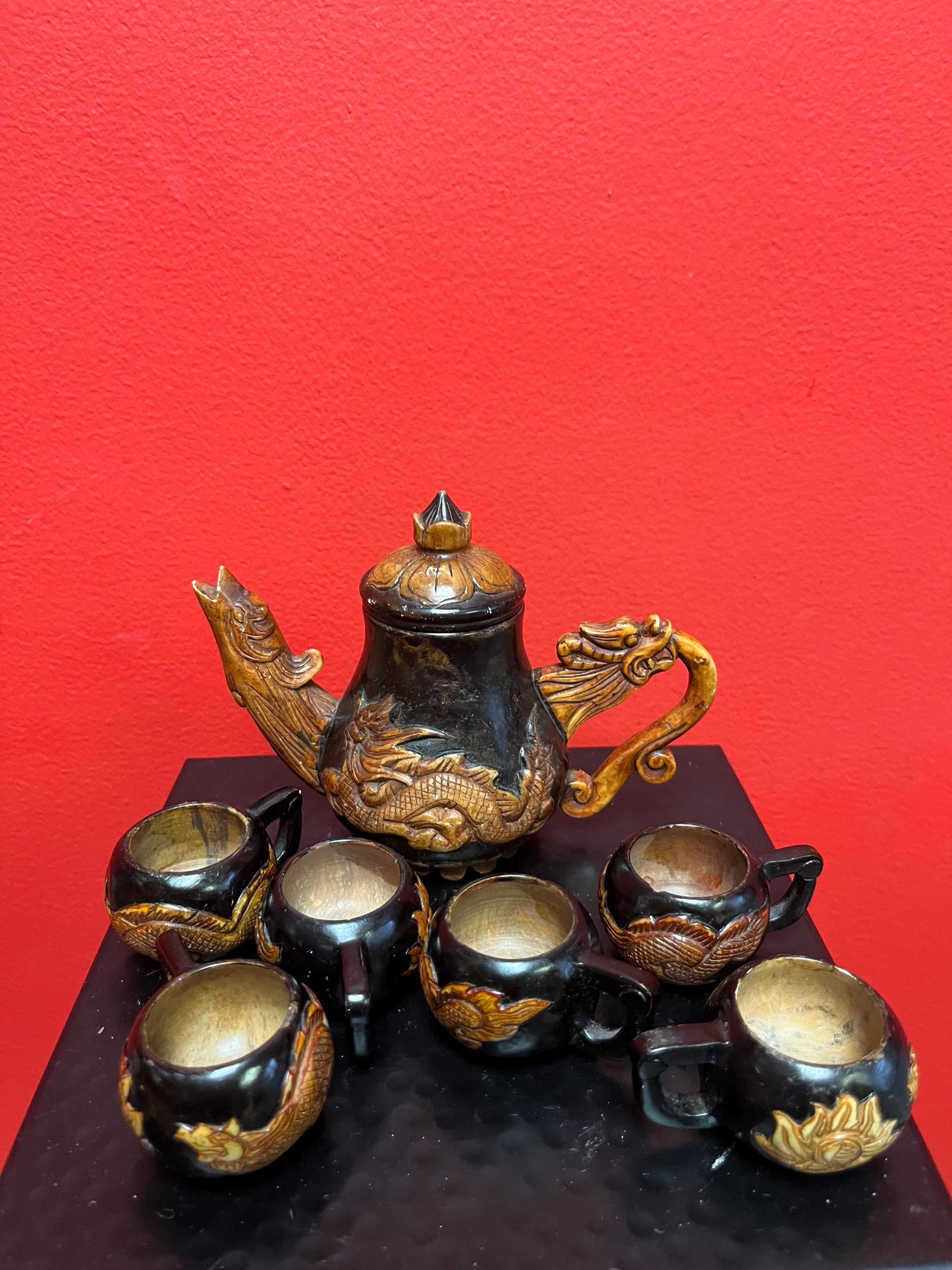 Lovely vintage Chinese stone tea set  teapot 5 inches tall  all signed  great condition