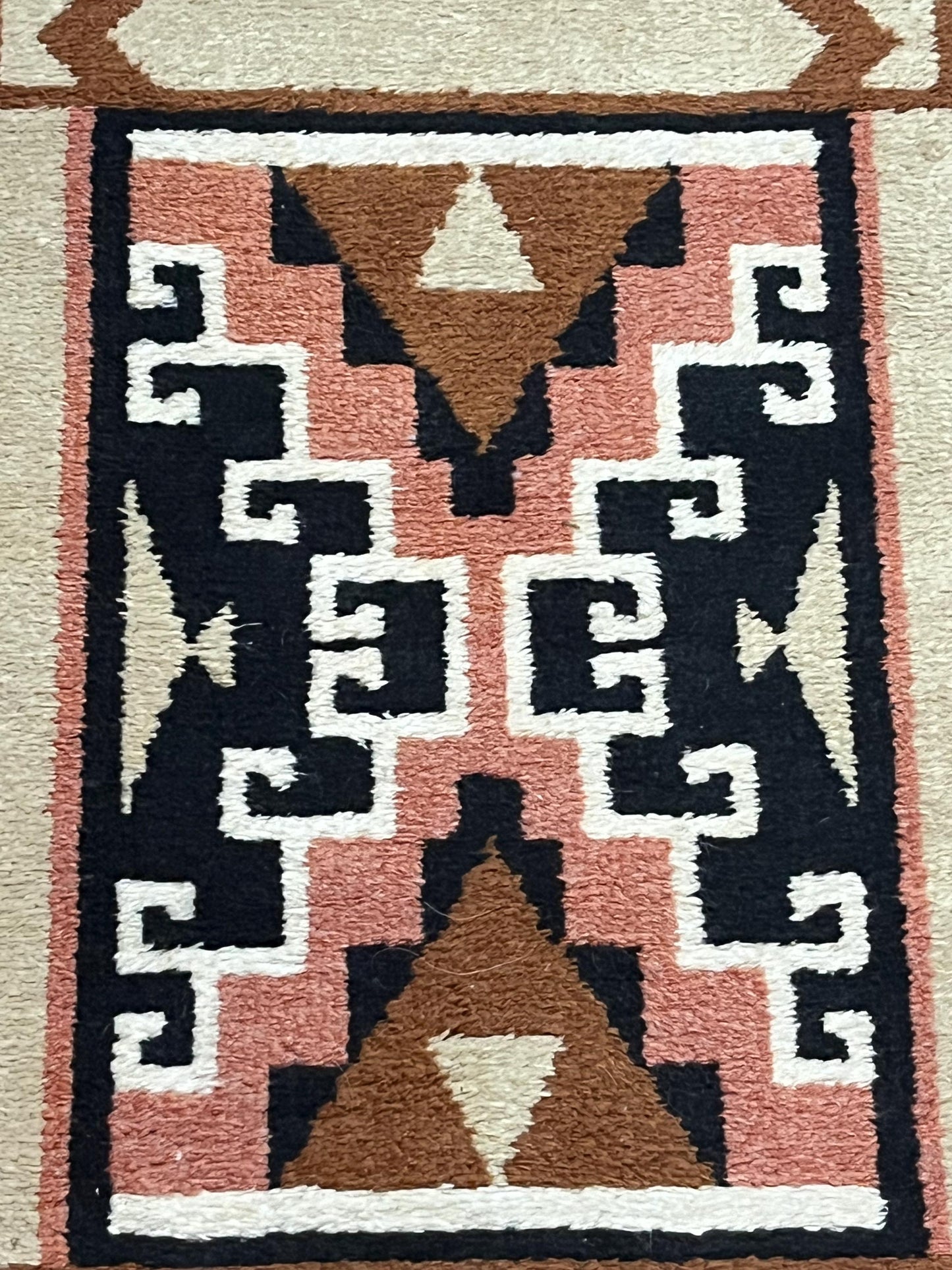 Lovely 37 x 21 vintage Navajo wool rug in almost perfect condition - great colours and imagery