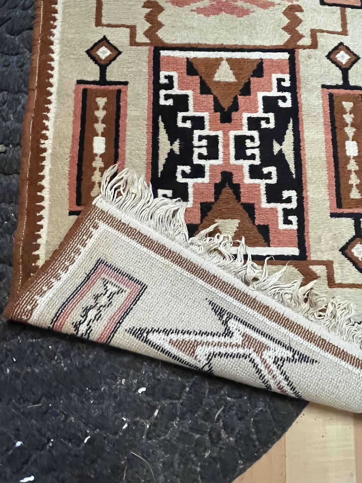 Lovely 37 x 21 vintage Navajo wool rug in almost perfect condition - great colours and imagery
