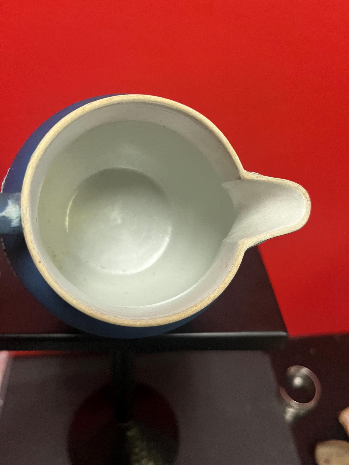 Lovely English and 4 1/2 inch tall Wedgewood jug  -  good condition  great value