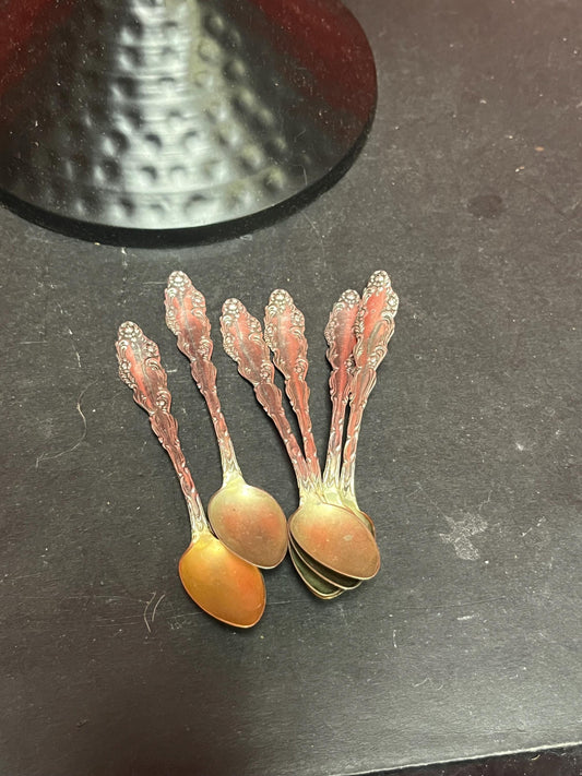 Set of six lovely English sterling hallmarked coffee spoons - 4 inches long