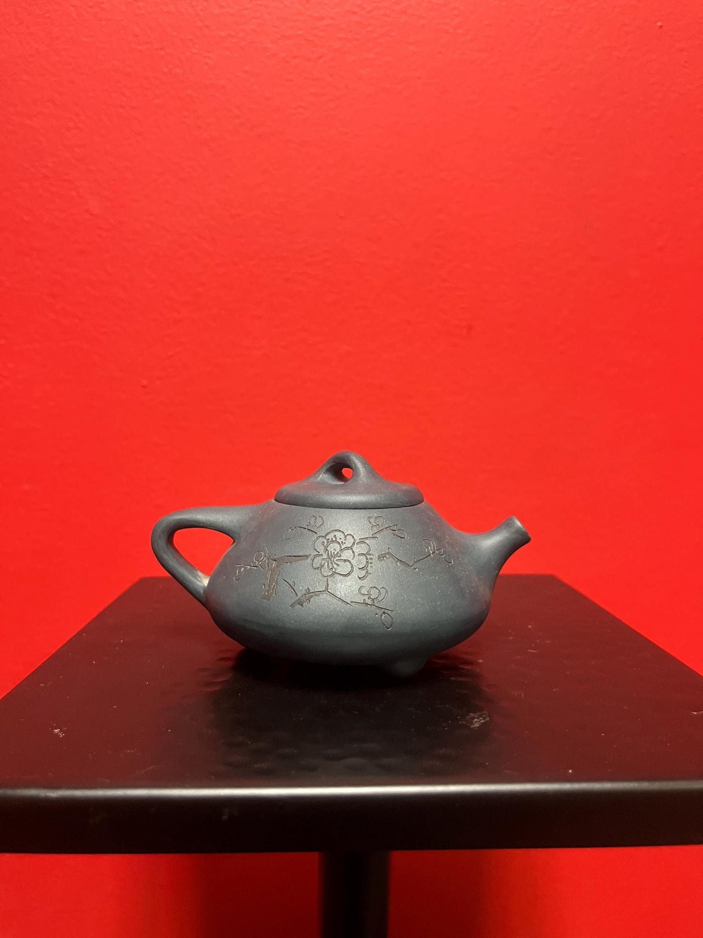 Lovely Chinese  yixing purple clay teapot  signed and cool colour  great condition