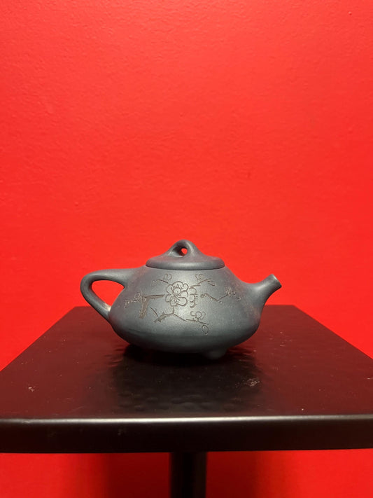 Lovely Chinese  yixing purple clay teapot  signed and cool colour  great condition