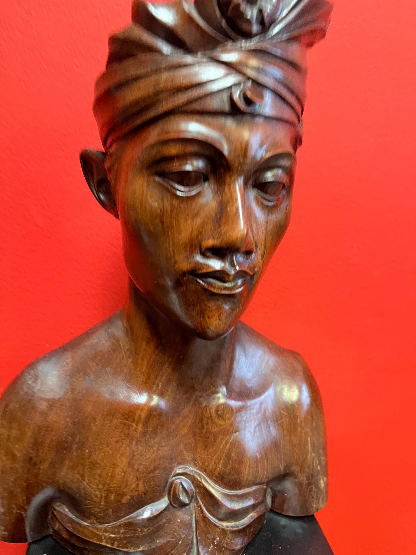 Beautiful heavy 17 inch tall signed wooden statue of a male warrior   Indonesian old  perfect condition and detail