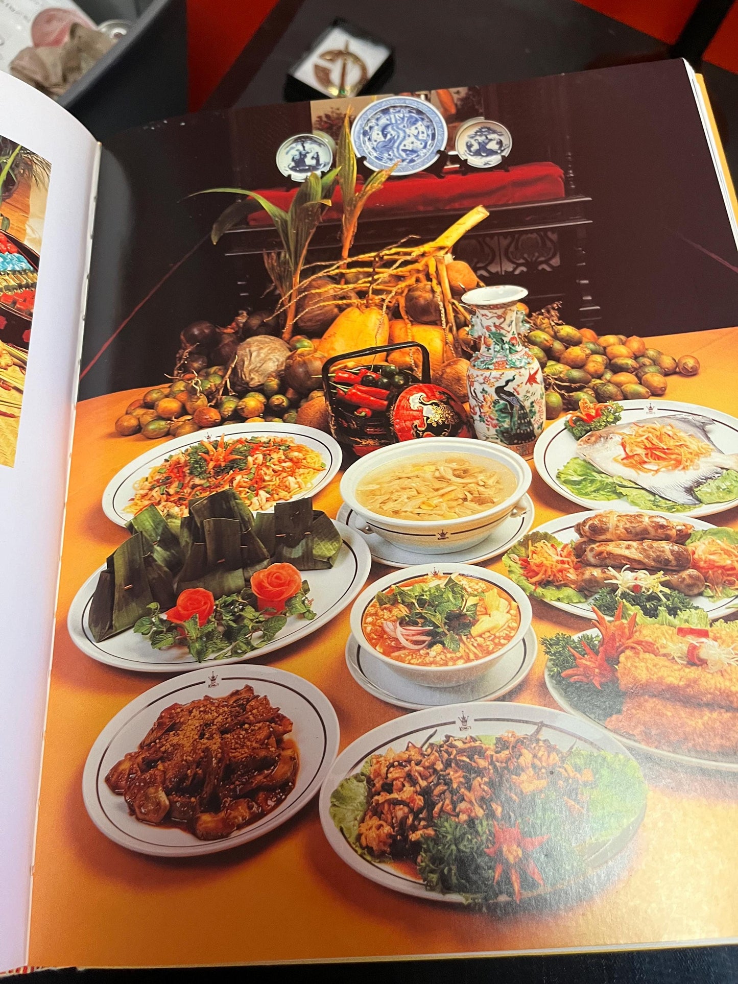 wonderful copy of the straits Chinese cultural history book 288 pages  very nice condition and a good gift