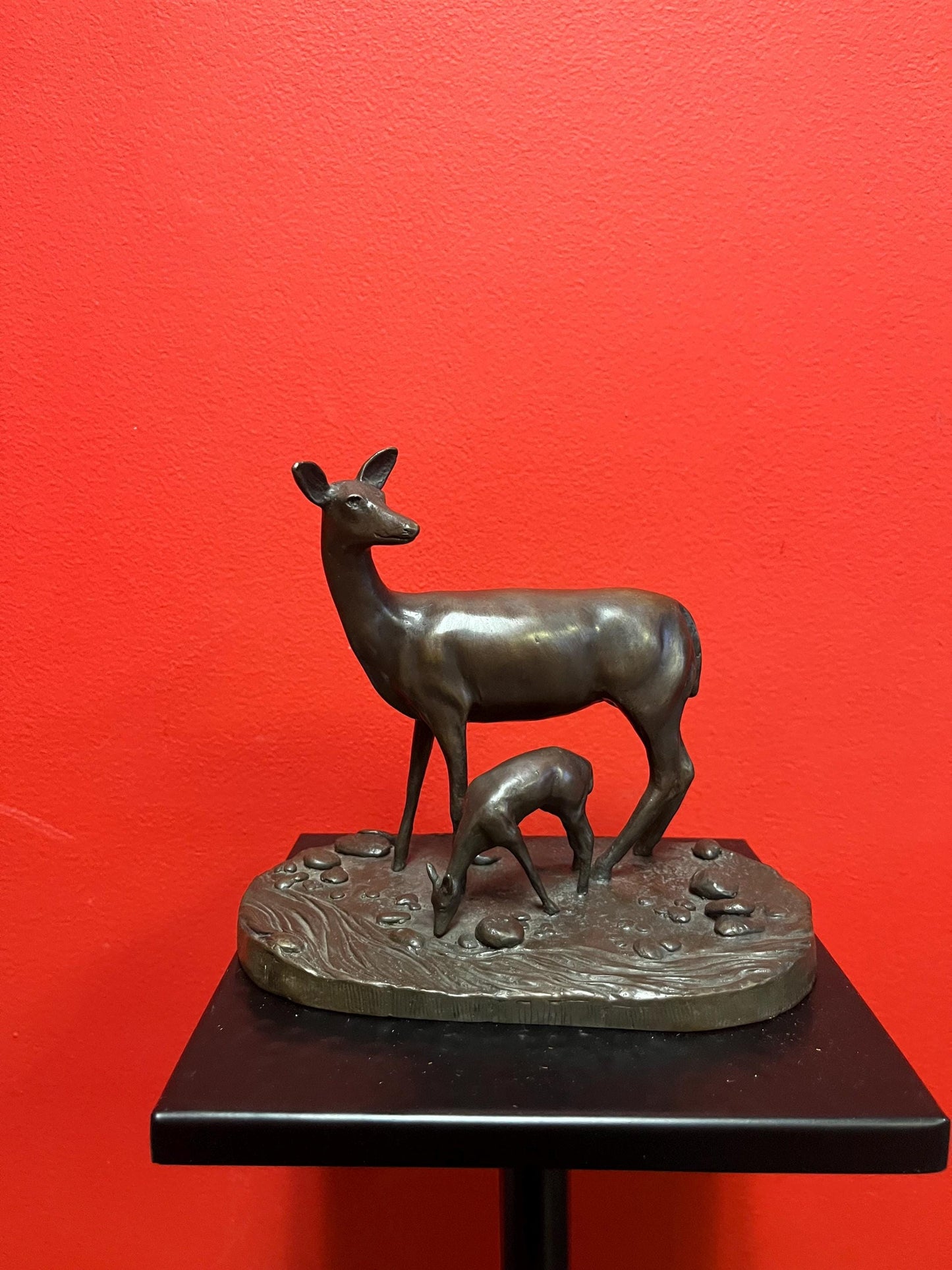 Lovely 8 x  6 1/2 inch high solid bronze antique deer and fawn  great condition and beautiful patina