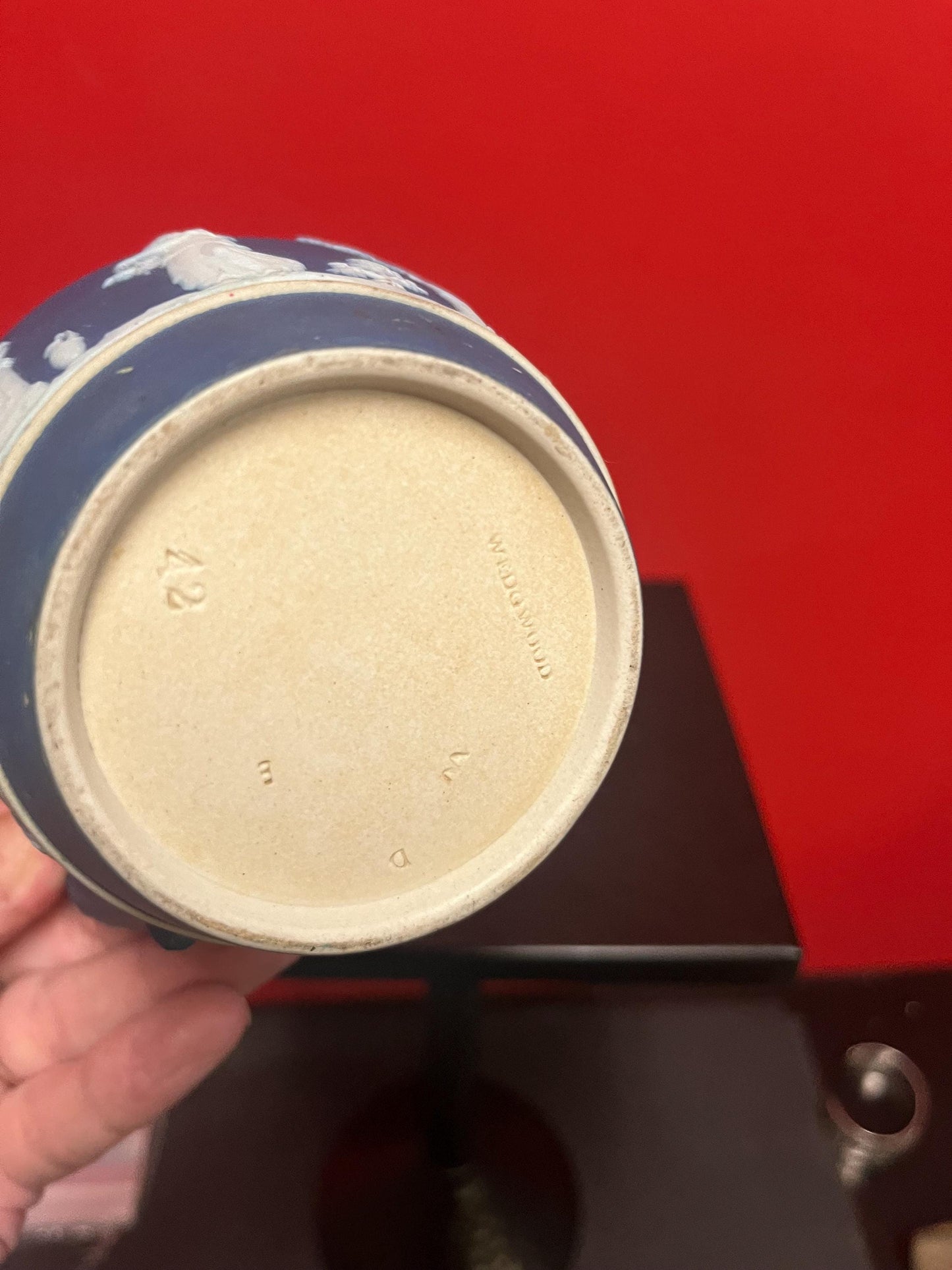 Lovely English and 4 1/2 inch tall Wedgewood jug  -  good condition  great value