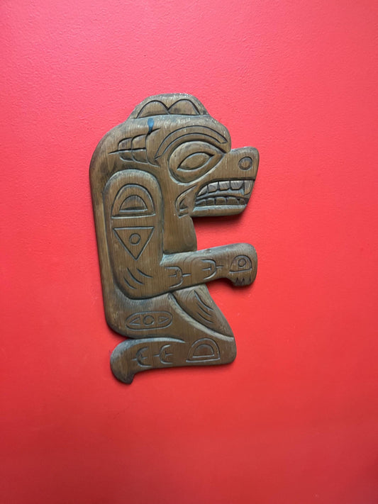 16 x 9 inch cedar bear  indigenous First Nations Pacific Northwest bear plaque  great detail  unsigned  good value  wow