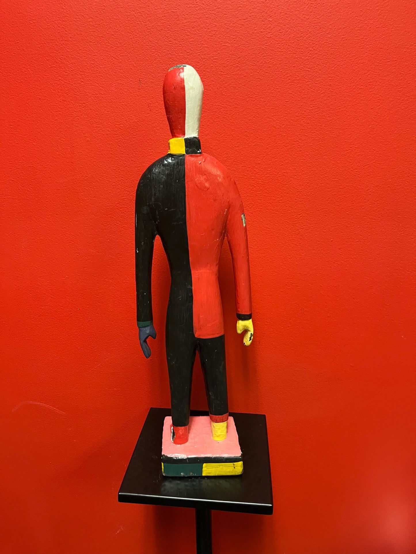 Fantastic polychrome painted 19 inch tall Guggenheim Museum signed statue  wooden beauty  amazing original art  see photos