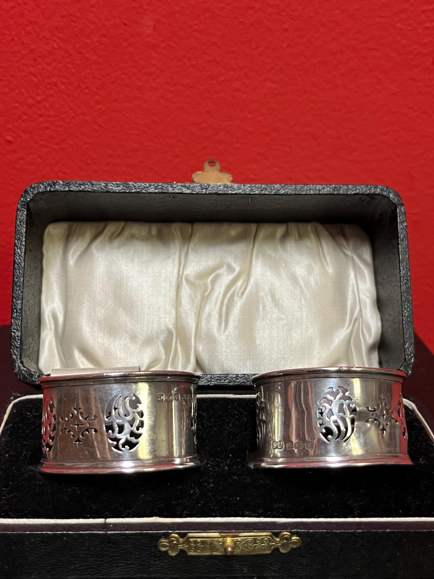 Pair of beautiful antique English sterling silver hallmarked napkin rings in original box  great gift or to use  good value