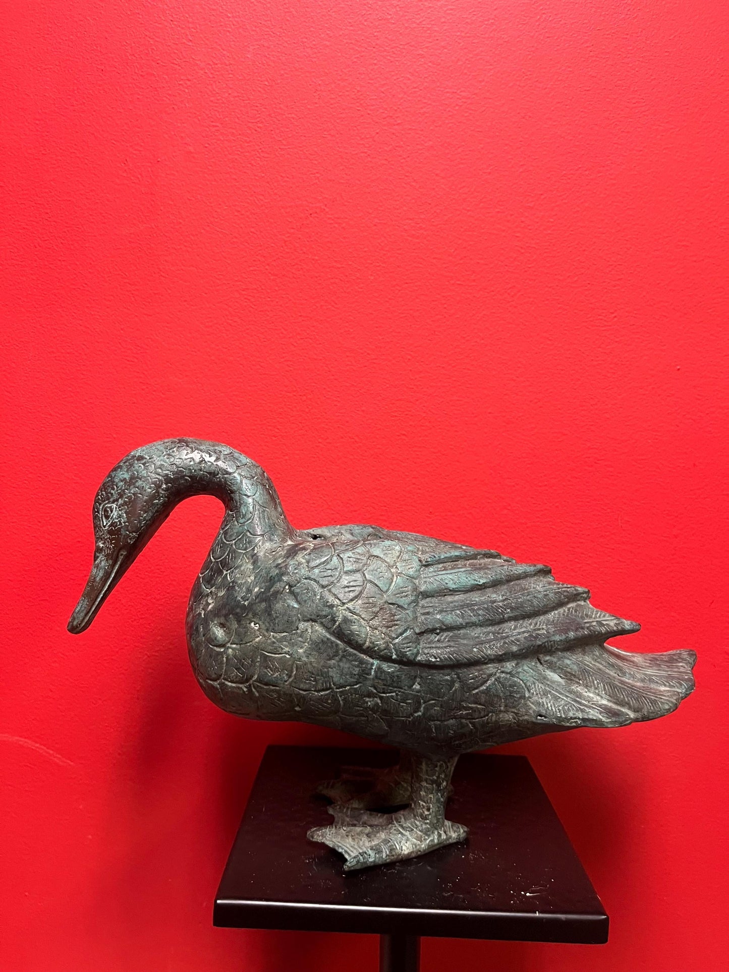 Stunning massive 13 x 9 high Asian  bronze   duck with wonderful Patina  over 2 kg  impressive bronze - great value