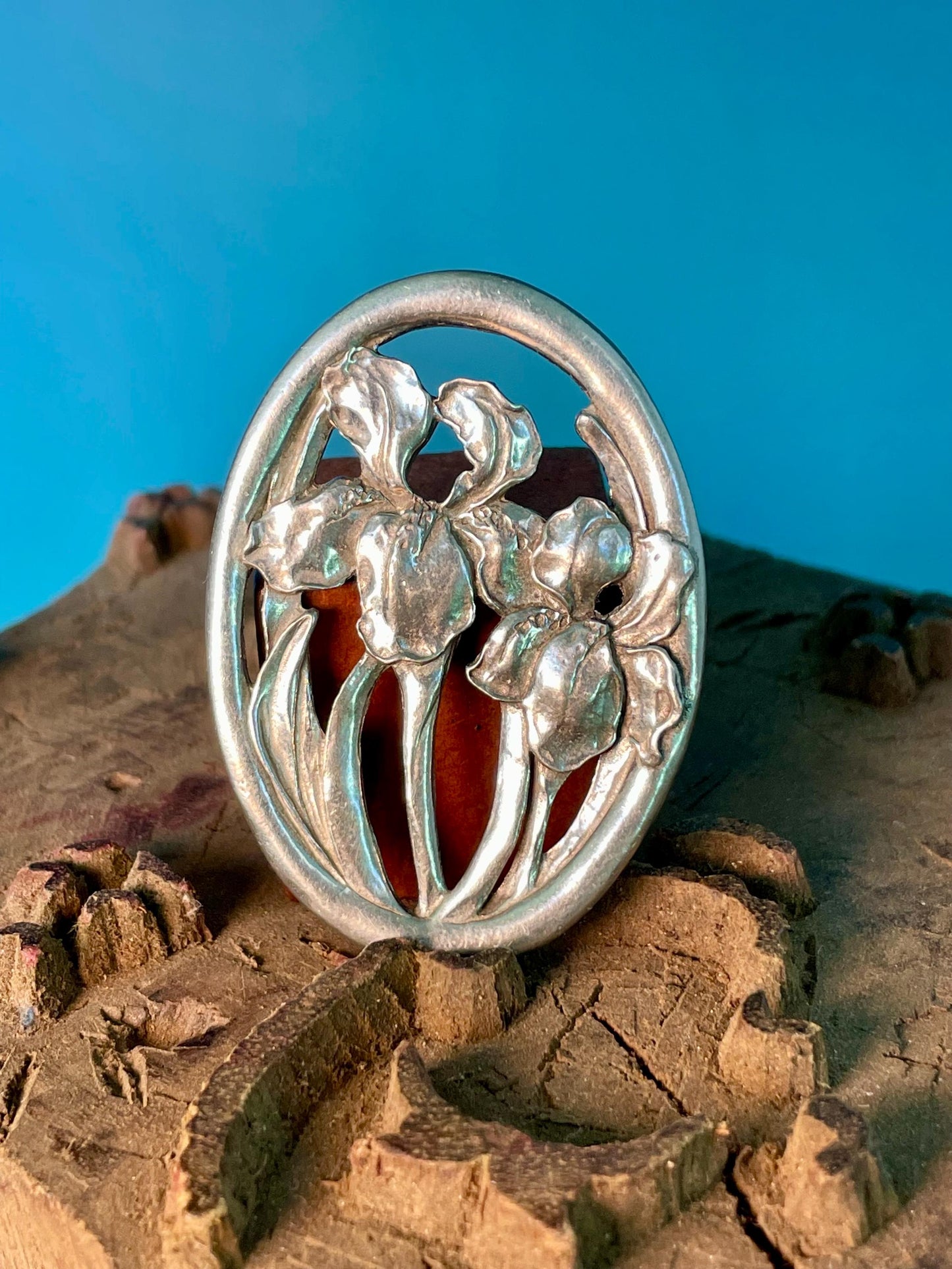 2.5 inch Pewter Iris Brooch