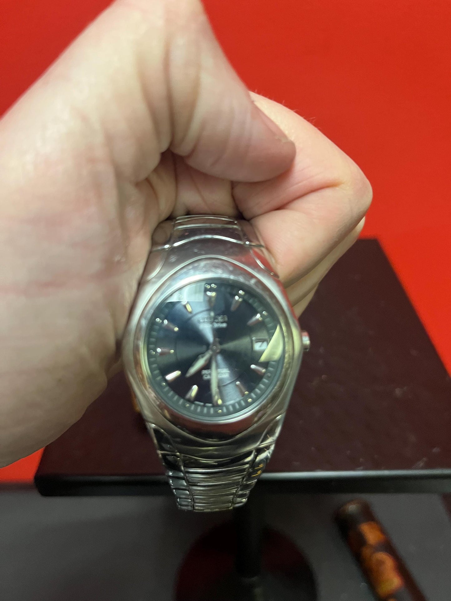 Two watches  dont seem to be working  - good projects and very cheap