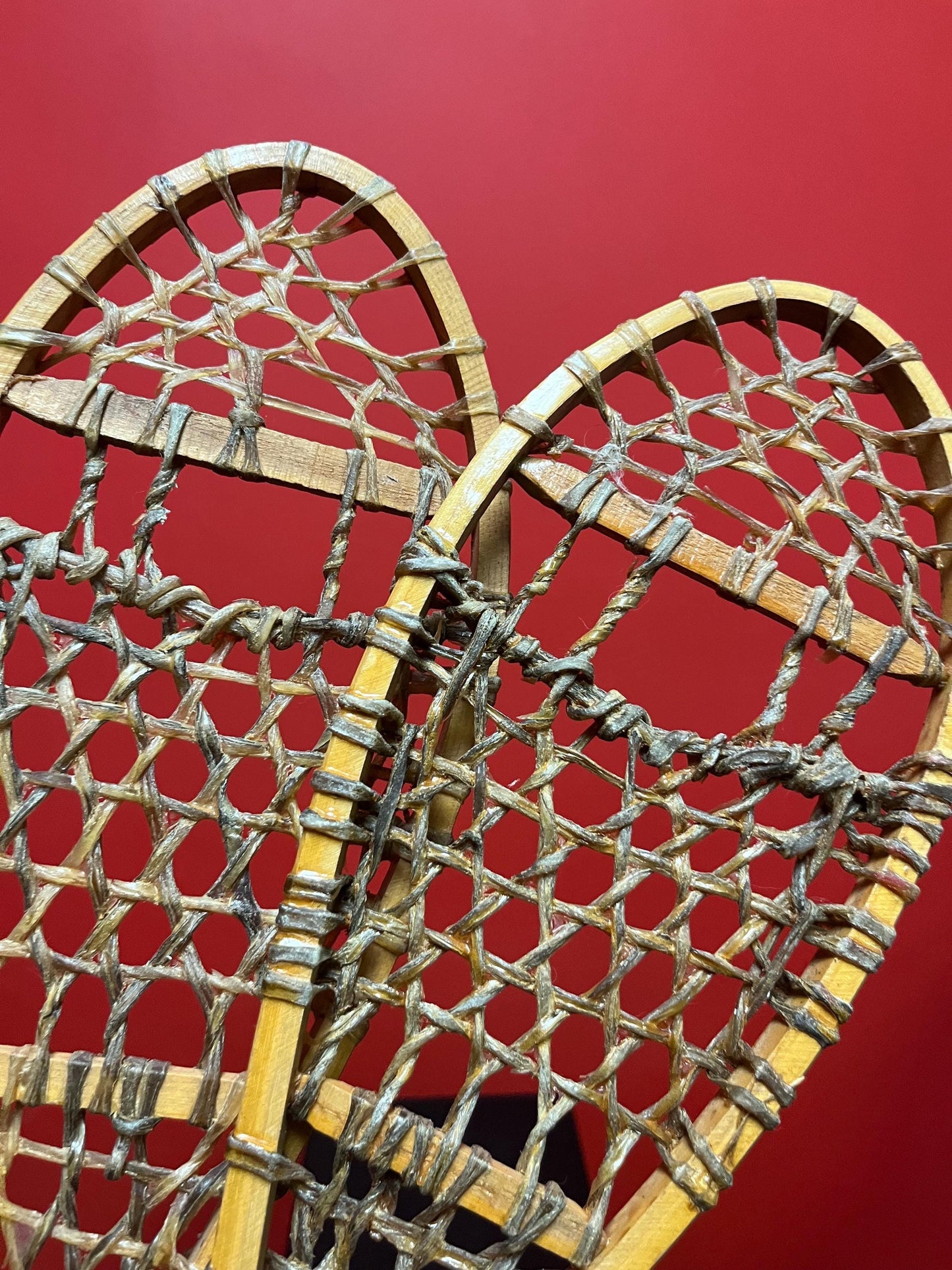 Beautiful 16 x 5 authentic antique salesman sample snow shoes  great gift or decoration  perfect condition  so unique