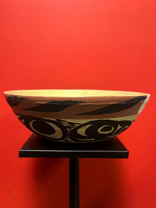 Special hot deal  12 x 4 high signed indigenous first nation Pacific Northwest coast painted bowl  great look   Stanley Joseph Squamish