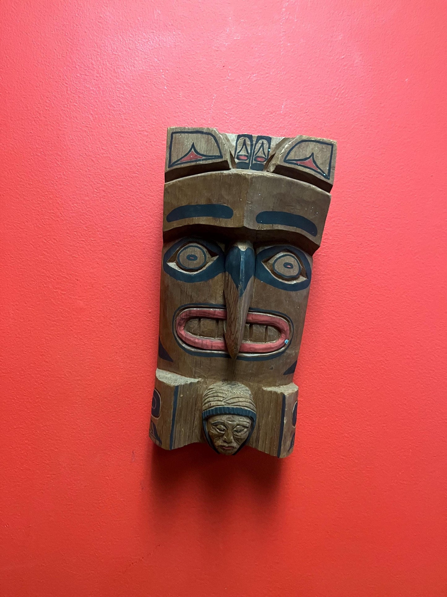 Indigenous antique mask - 11 x 6  indigenous first nations Pacific Northwest Coast mid 20th century signed mask  Nanaimo  wow