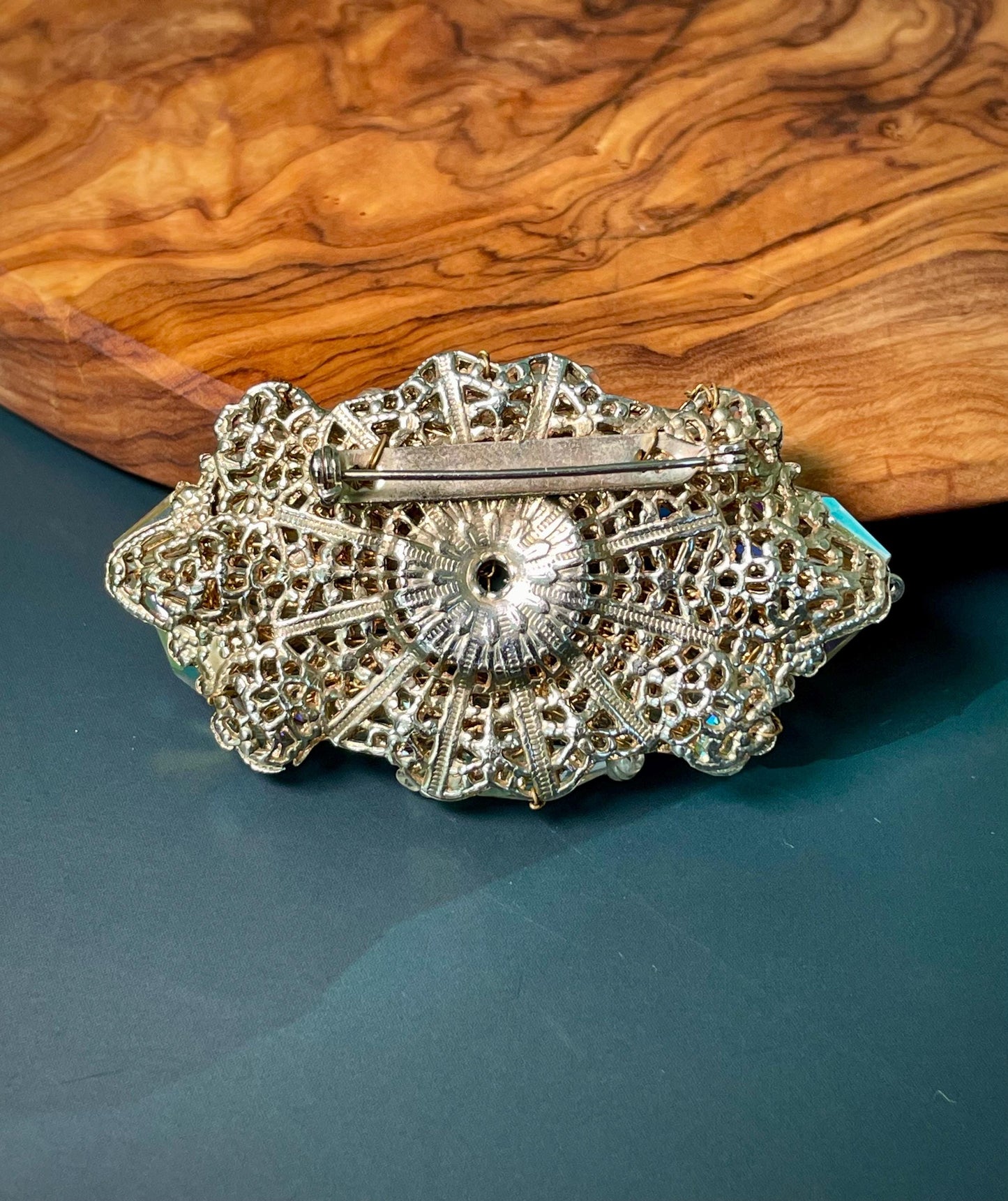 Amazing 3 x 1.25 inch Rhinestone Crystal Brooch Turquoise Center stone