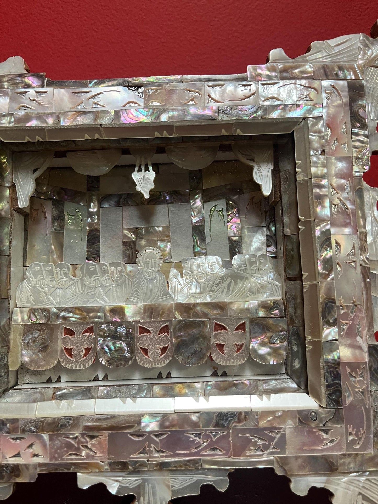 Beautiful 10 x 10 last supper diorama made out of Abalone and mother of Pearl shell  wow  see photos
