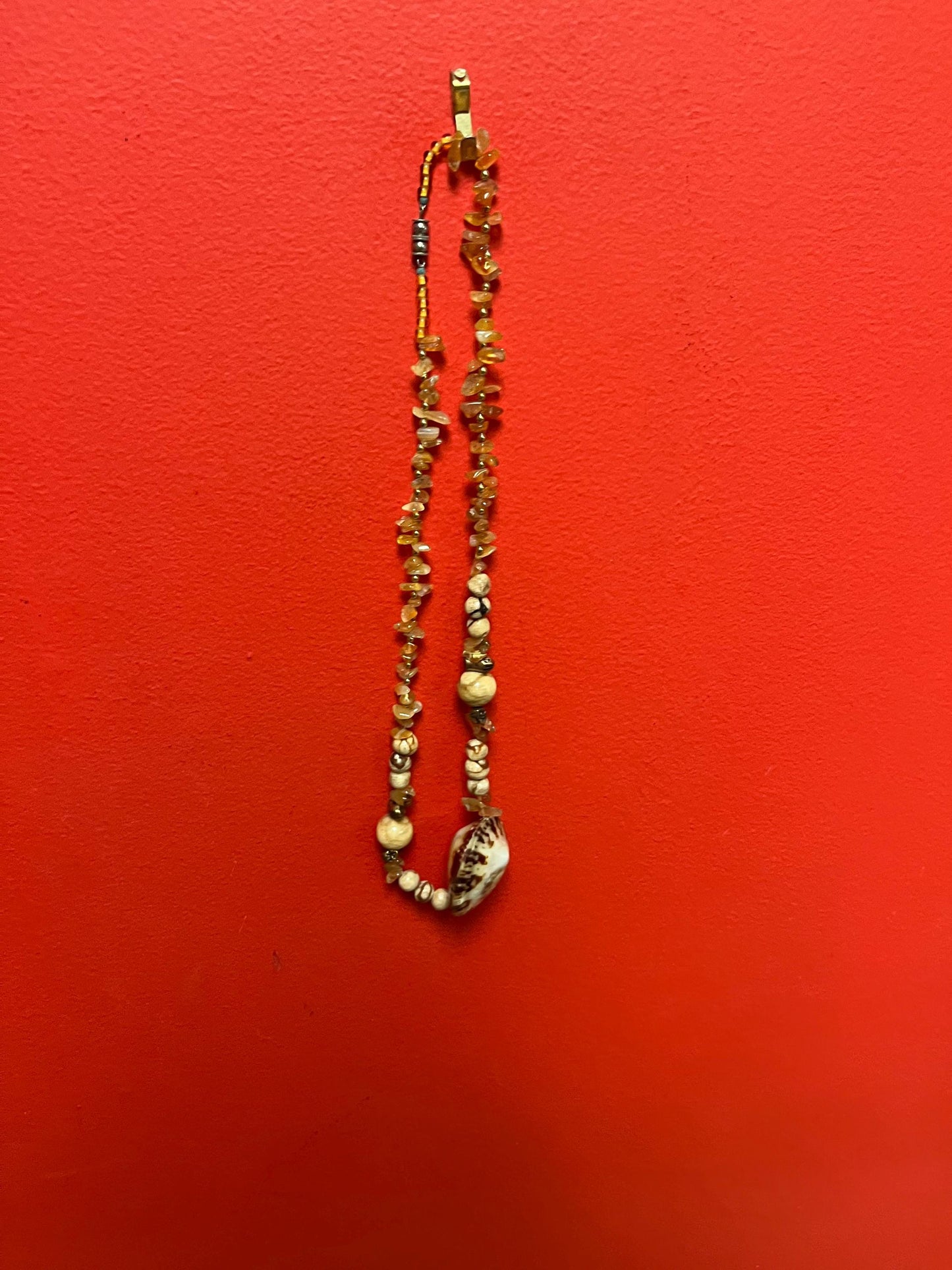 Approx 23 inch long stone and shell necklace so cool  great value and great gift