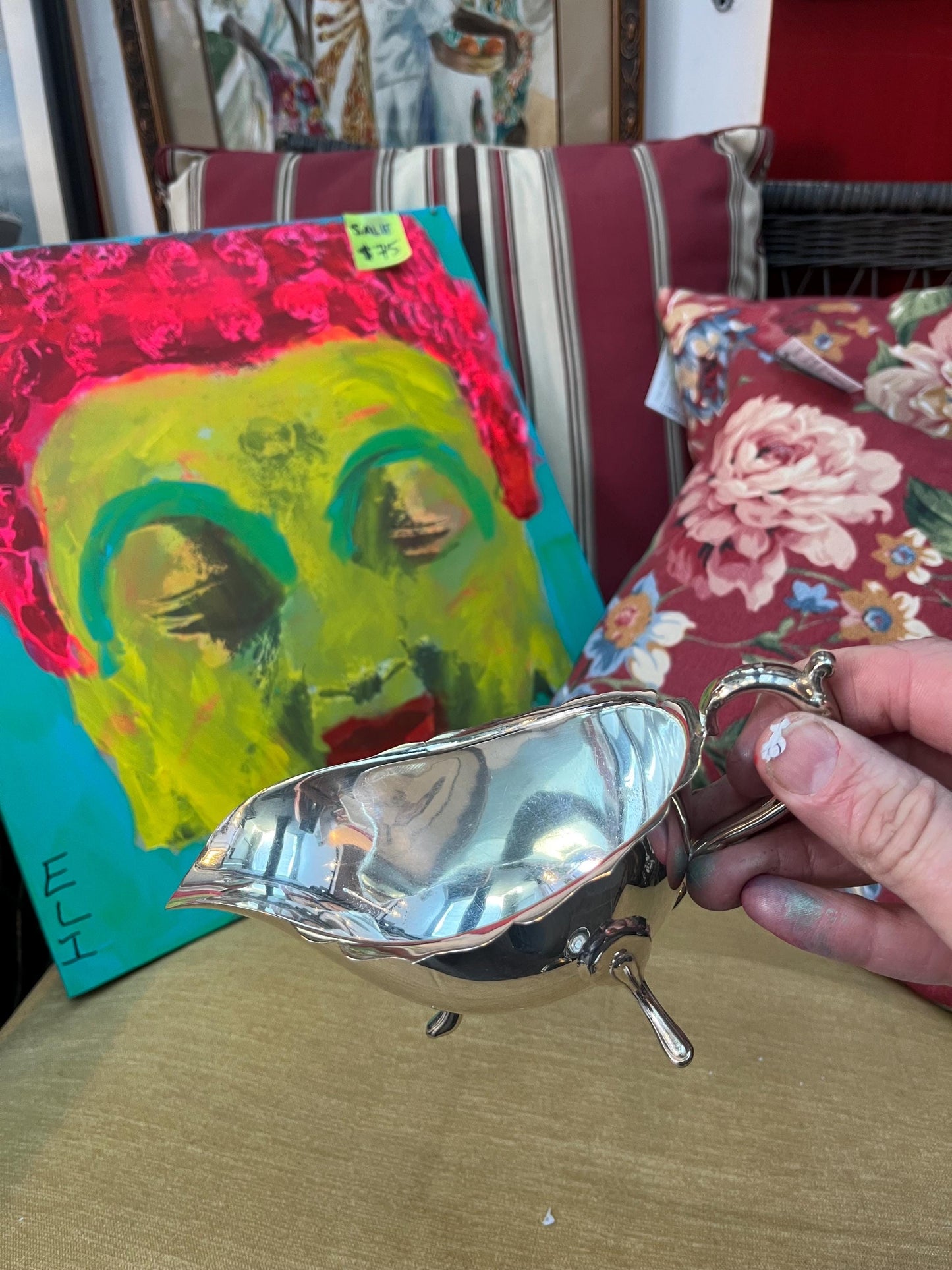 Beautiful 8 x 3 high antique English silver plated gravy boat -  polished and ready to gift or use - great value