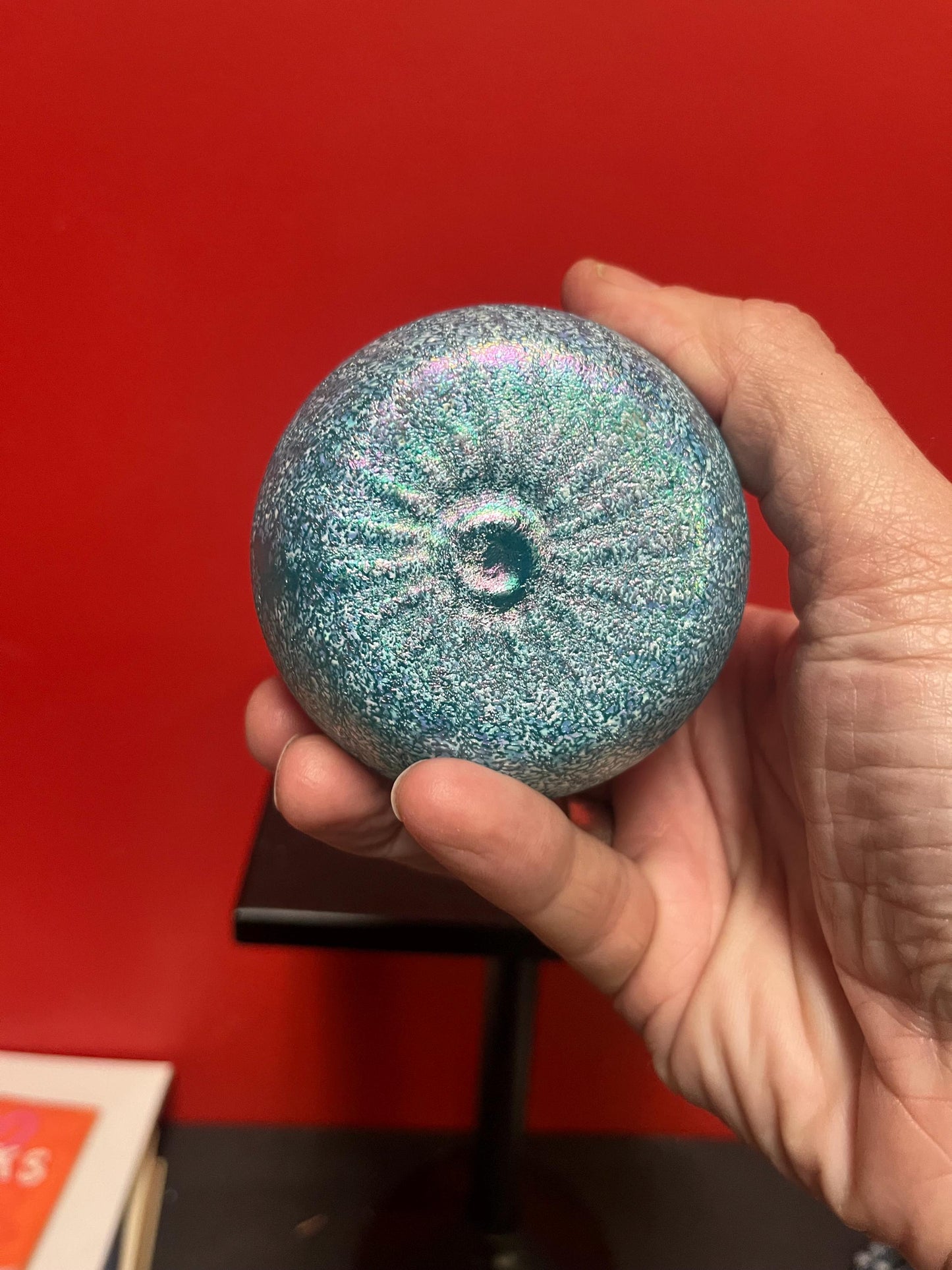 Beautiful 5 inch tall and signed Vancouver Island Robert held vase  stunning iridescent colour  great value