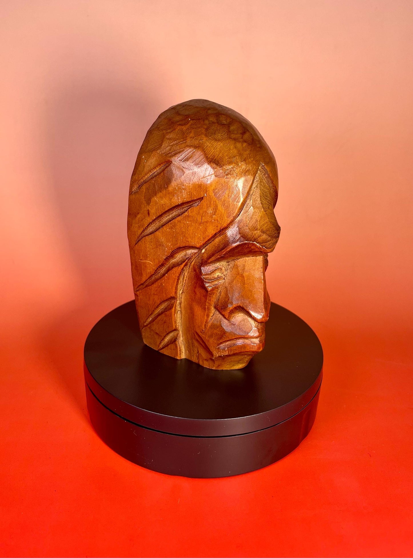 6 inch Signed Roger Guss carving