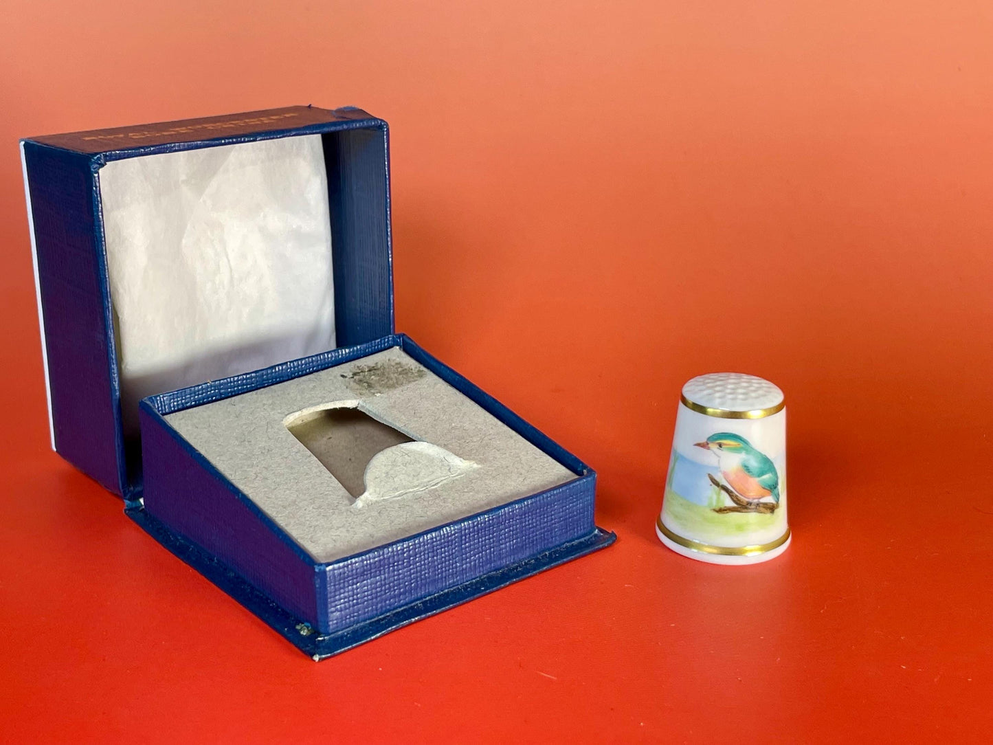 Royal Worcester Fine Bone China Thimble Signed by artist