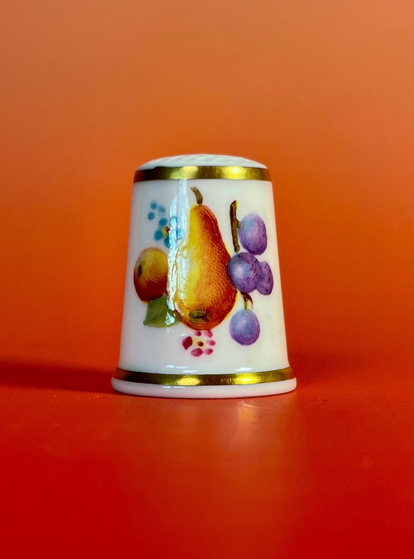 Royal Worcester Fine Bone China Thimble Signed by artist