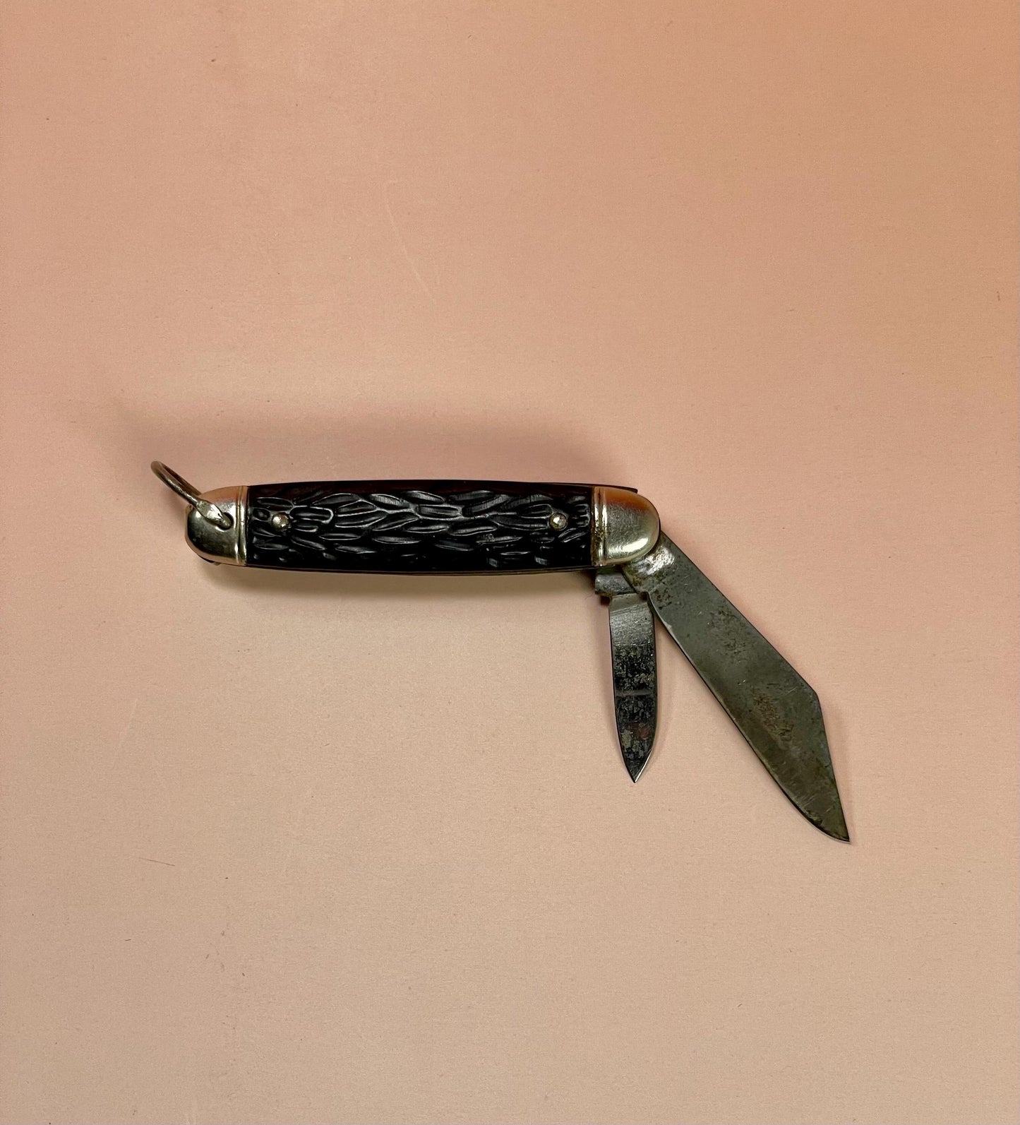 Antique Black Handle Pocket Knife with Dual Blades