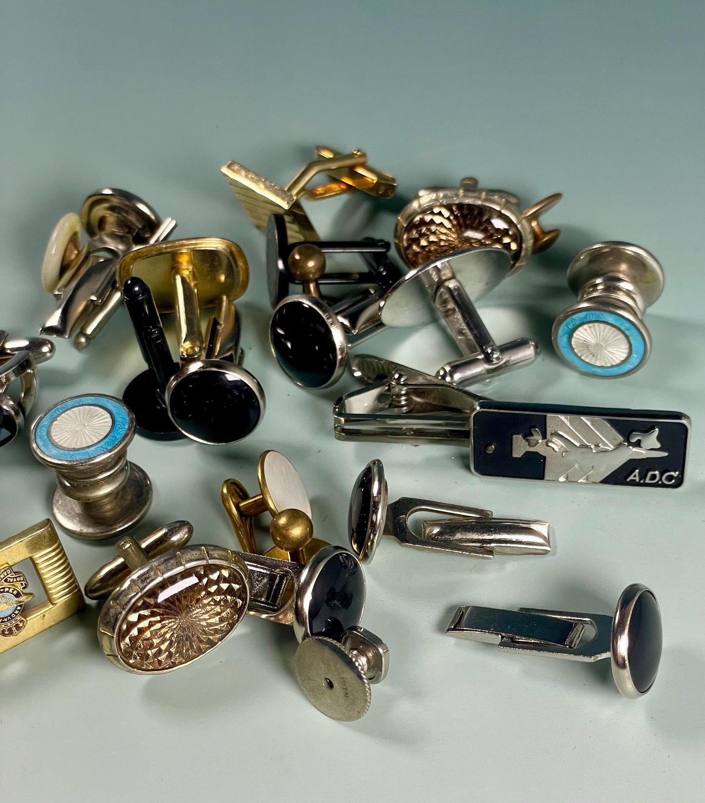 Lot of Cufflinks/Shirt Studs
