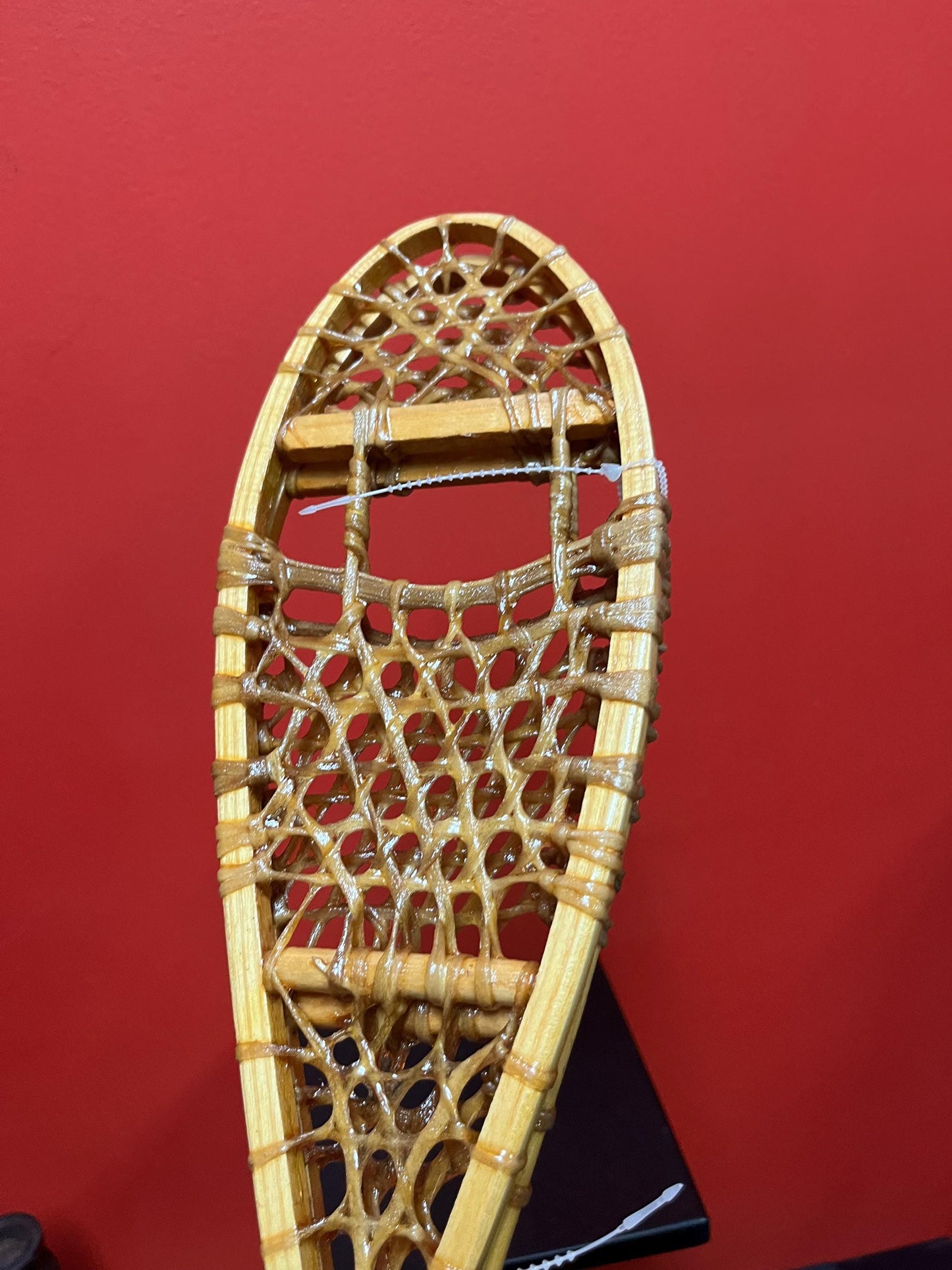 Beautiful antique 16 x 5 Canadian model snow shoes in great condition