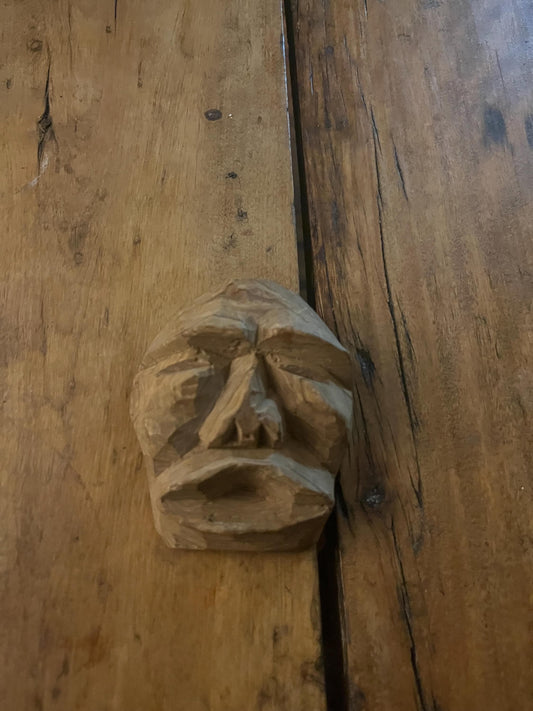 Lovely indigenous First Nations primitive 3 inch mask - signed  great value   ready to hang